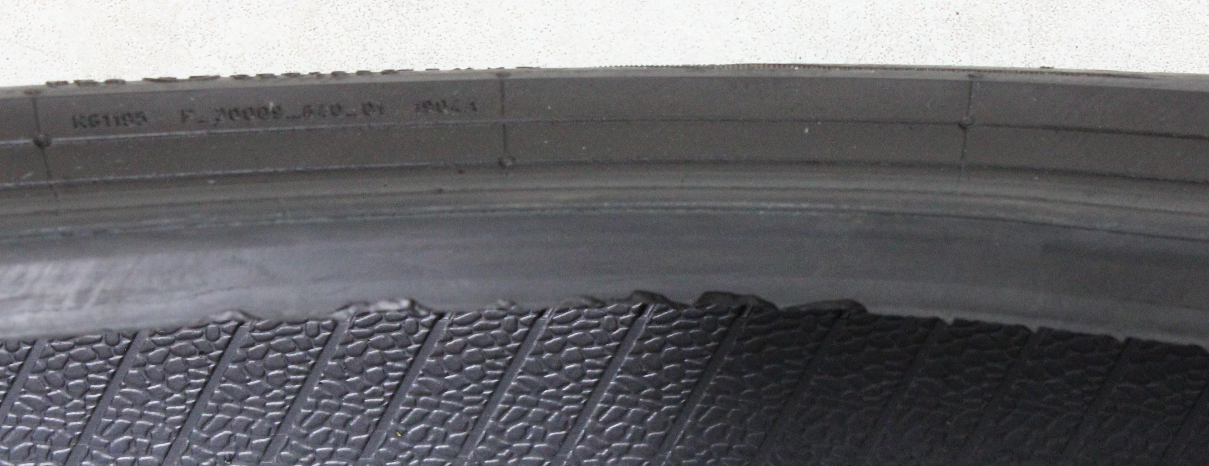 2 x 255/35R19 96Y Sommerreifen Pirelli Pzero PZ4 * Runflat 4,5-5mm 2020