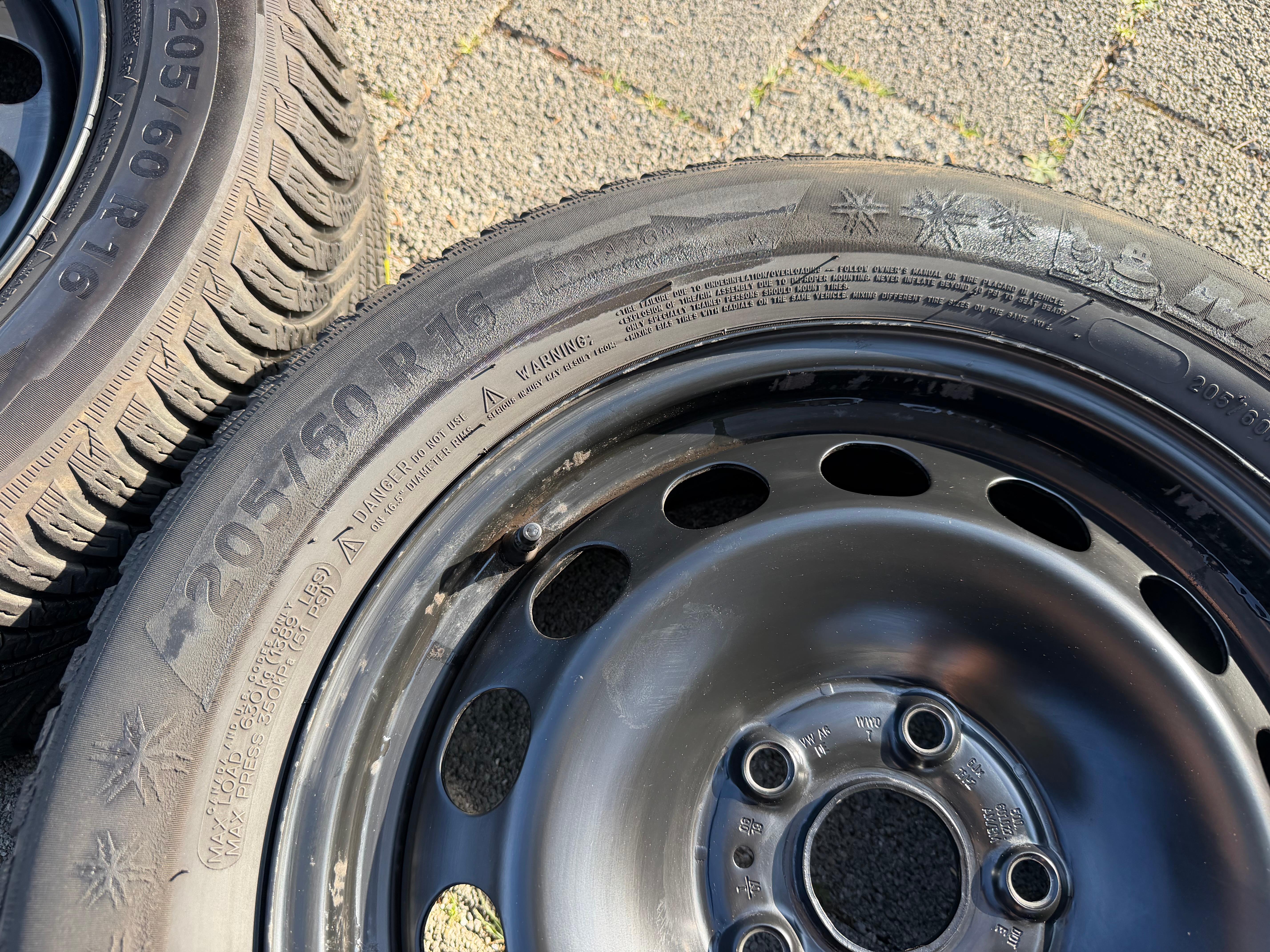 4 Winterräder Audi Q2 GA VW T-ROC A11 205/60R16 92H Michelin Alpin 5 Winterreifen