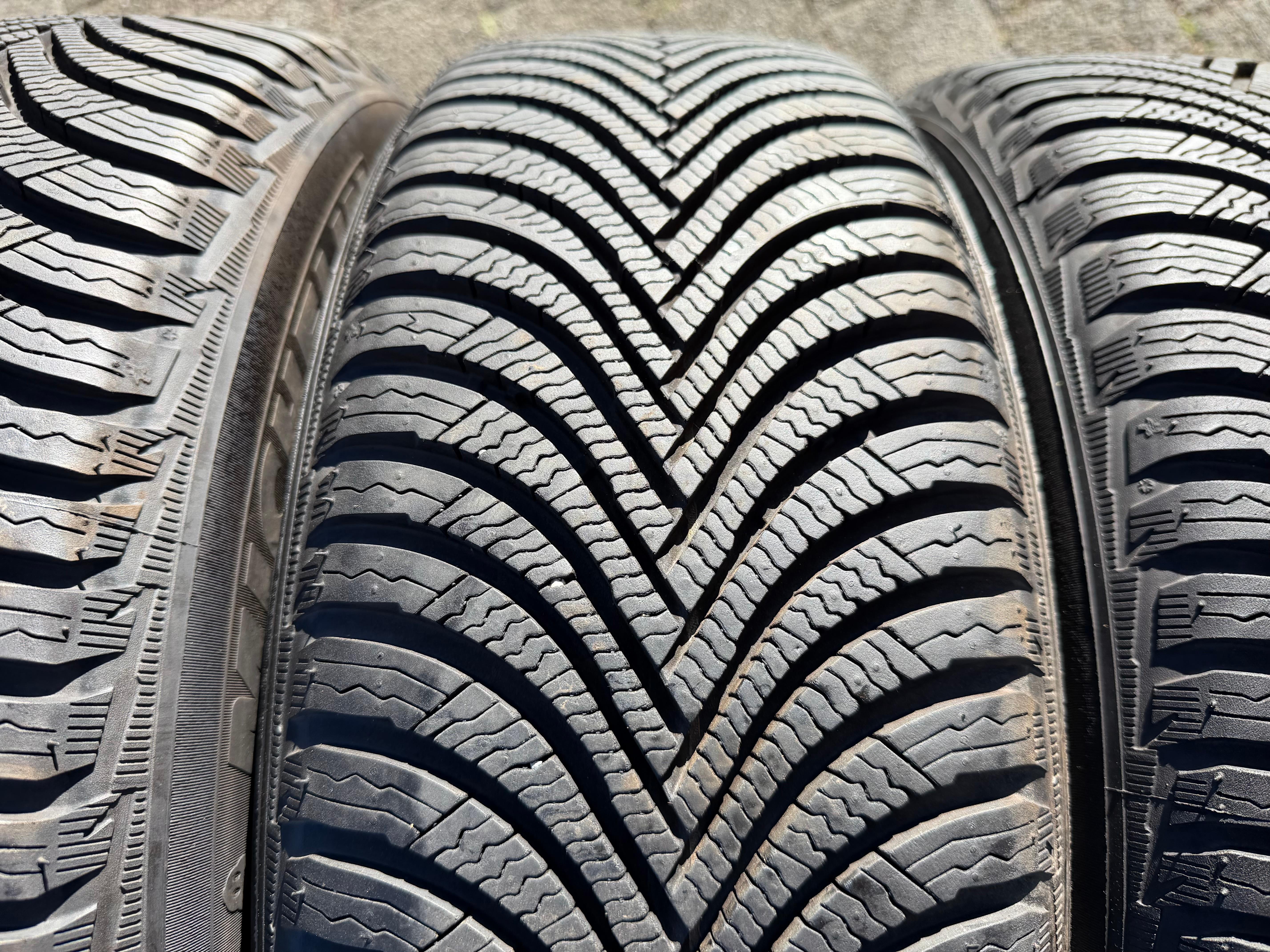 4 Original Alu Winterräder Audi A1 GB GBH 82A601025C 205/60R16 92H 2025 Michelin