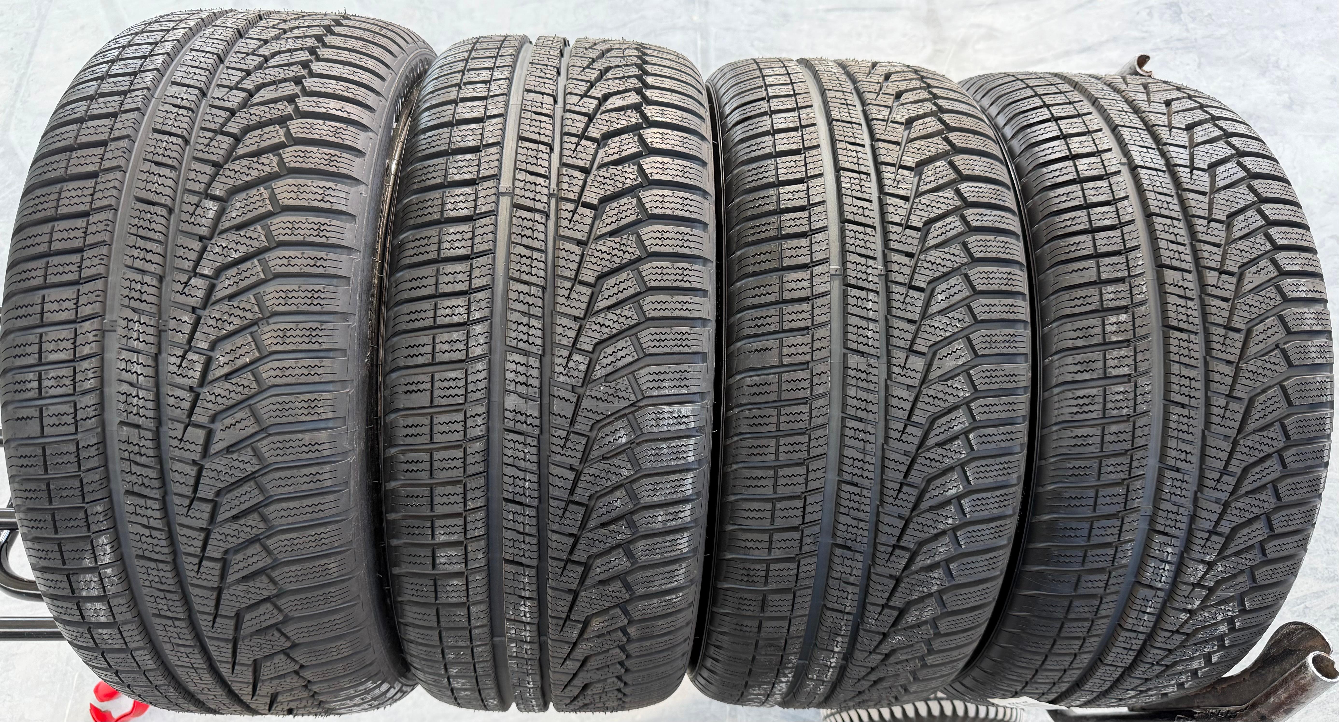 4 Original 19" Alu Winterräder Audi A4 S4 8W B9 8W0601025BF 245/35R19 93W Hankook