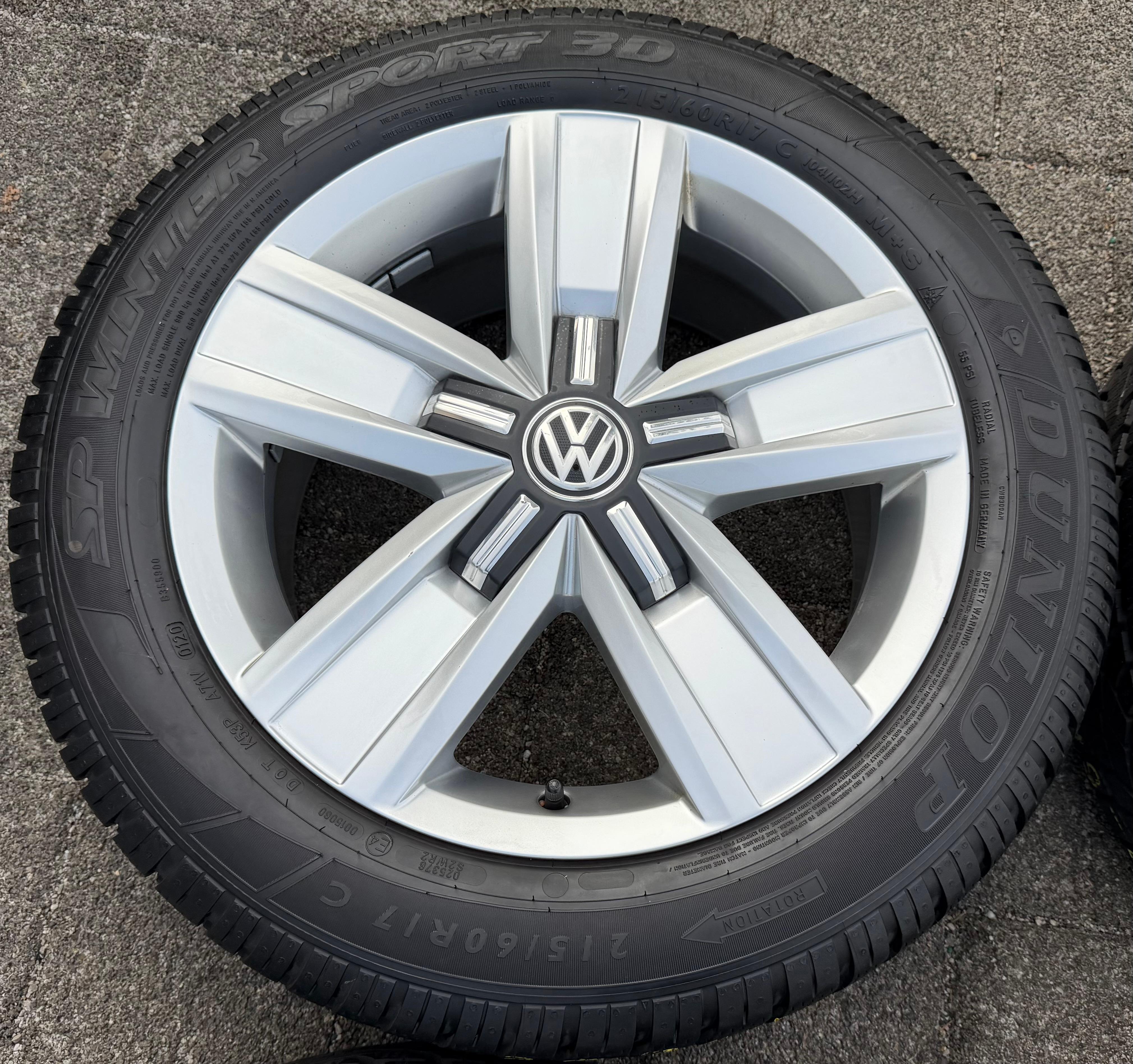 4 ruedas de invierno de aleación originales de 17" para VW BUS T5 T6 T6.1 7E0601025P Devonport 215/60R17C