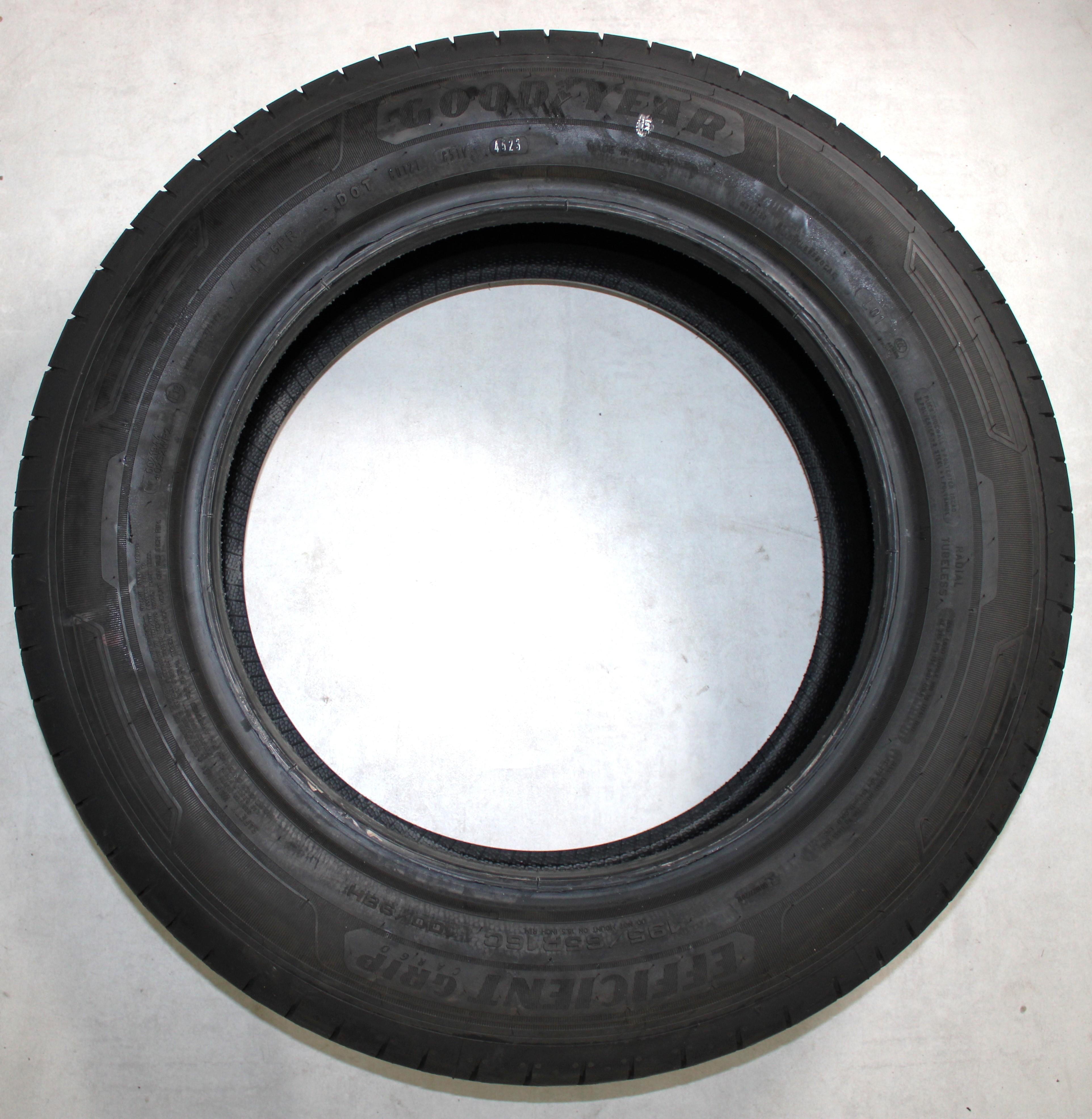 2 x 195/65R16C 100/98H Sommerreifen Goodyear Efficient Grip Cargo NEU 2023