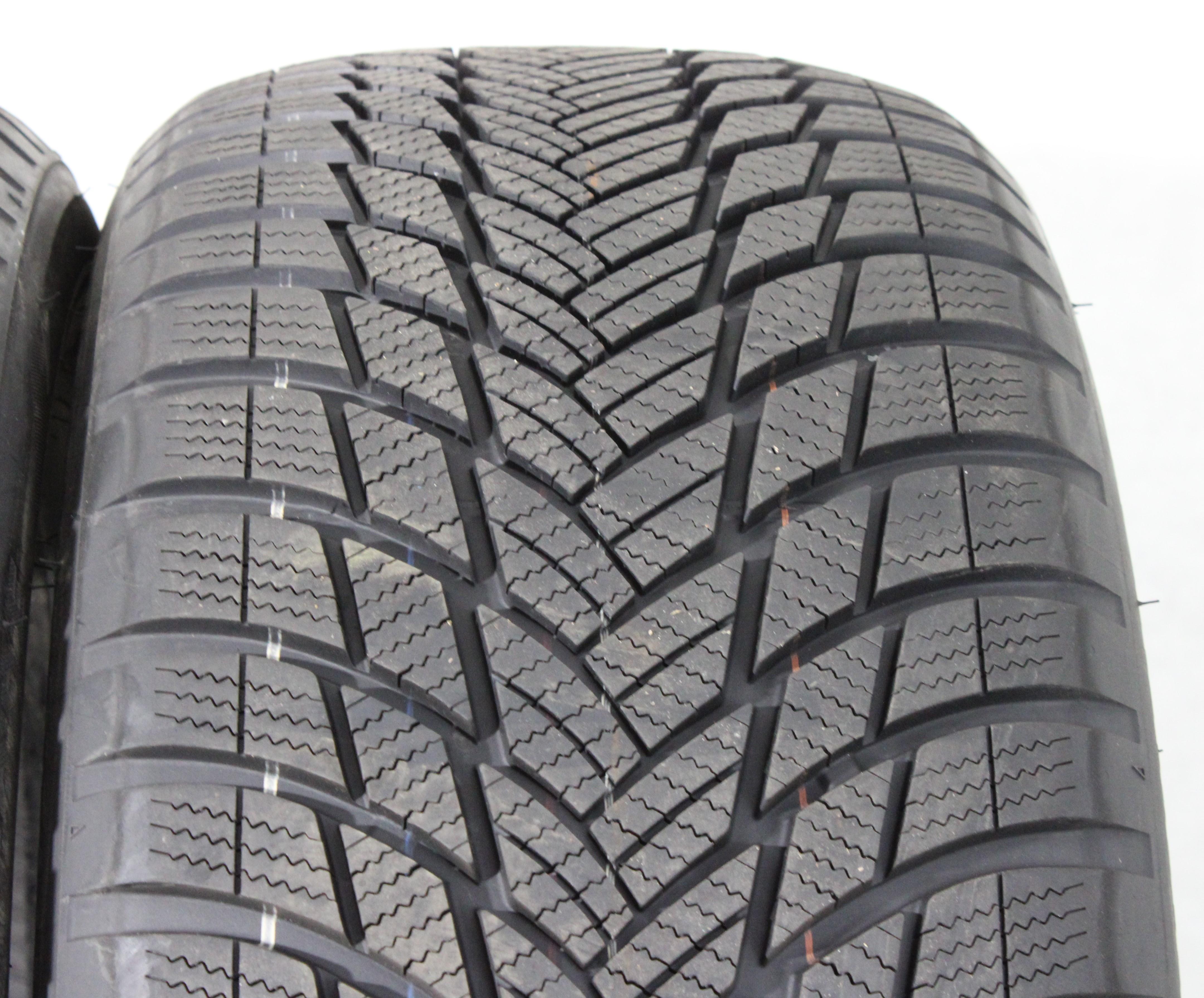 2 x 255/50R20 109H Winterreifen Bridgestone Blizzak LM001 AO 7,5mm 2019