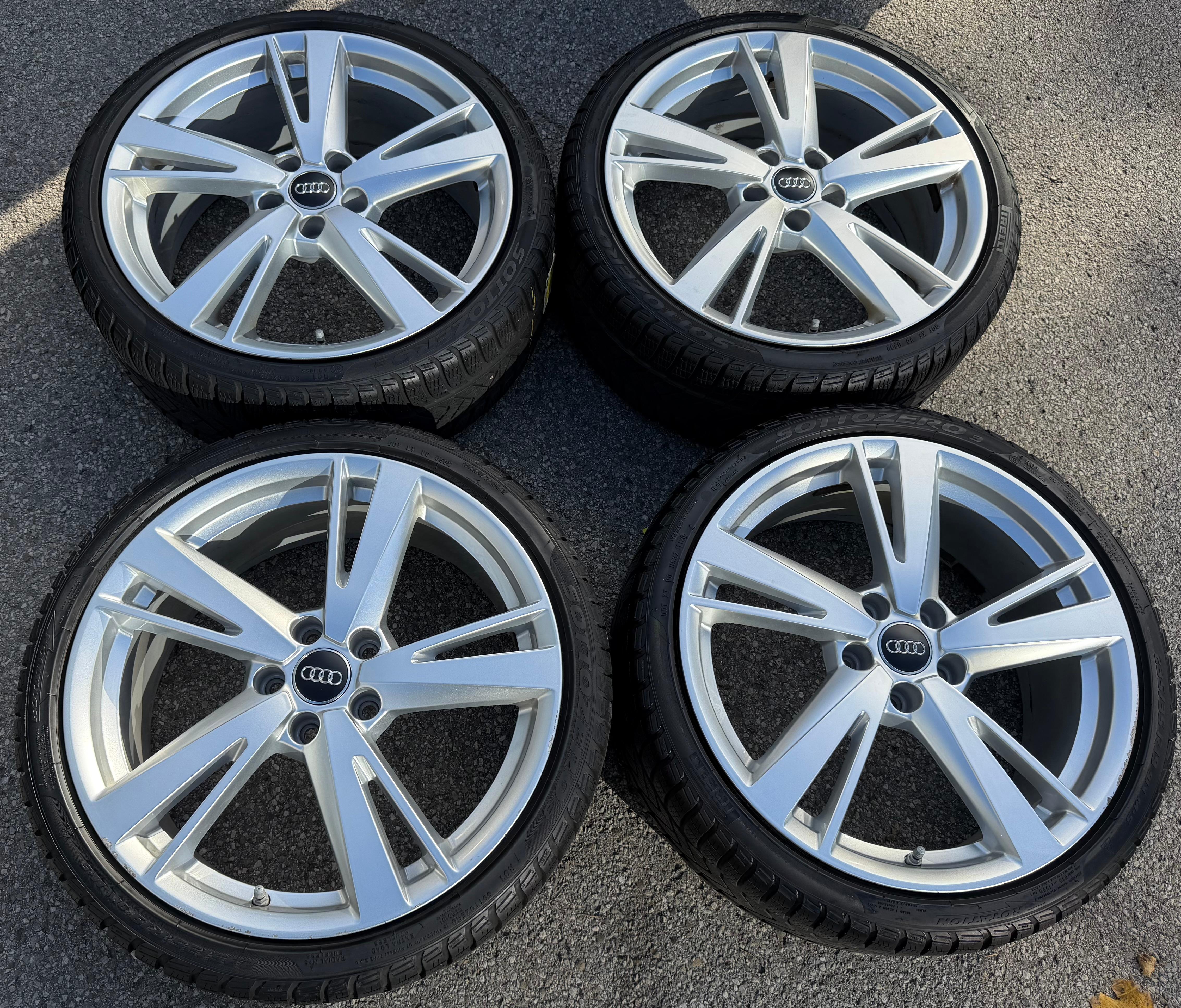 4 RUEDAS DE INVIERNO DE ALUMINIO ORIGINALES DE 19" PARA AUDI A3 S3 8V 8V0601025EJ 235/35R19 91V