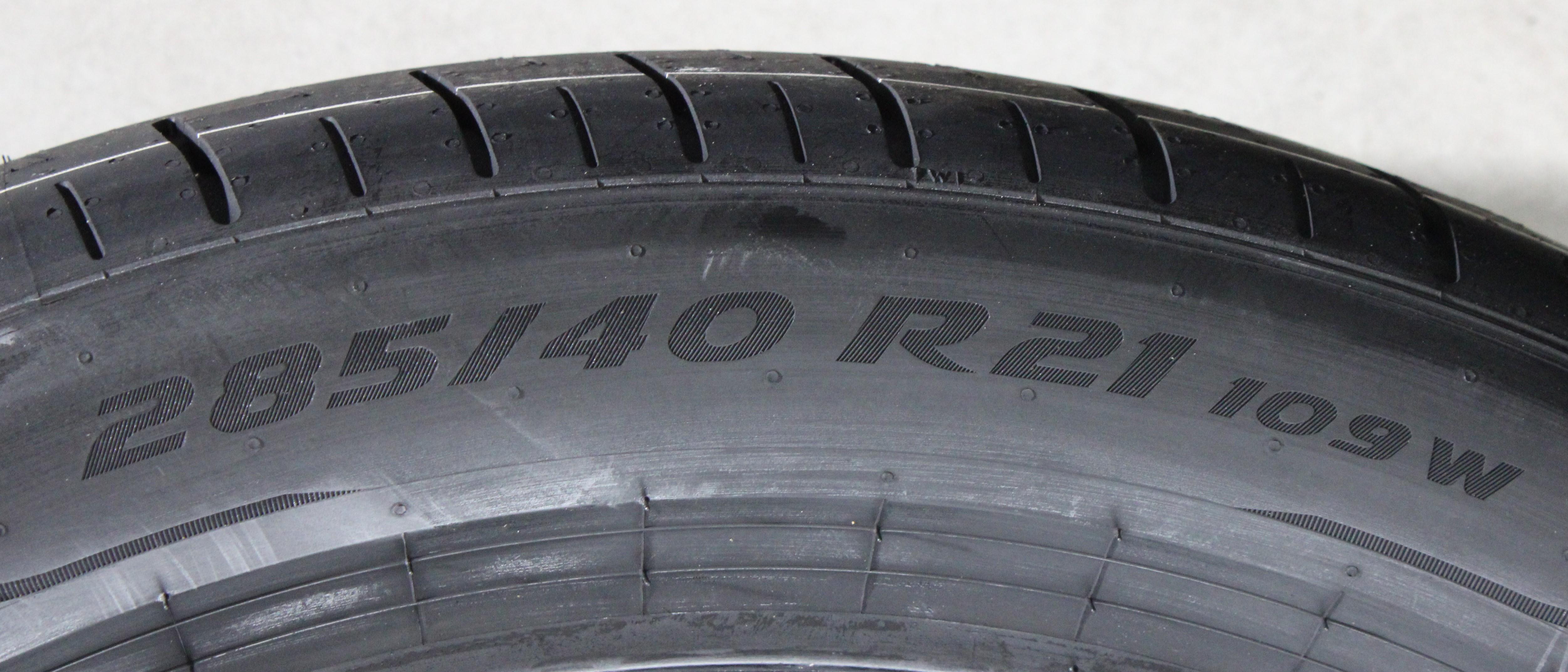 4 pneumatici estivi Pirelli P Zero PZ4 RO Elect 2024, 285/40R21 109W, NUOVI