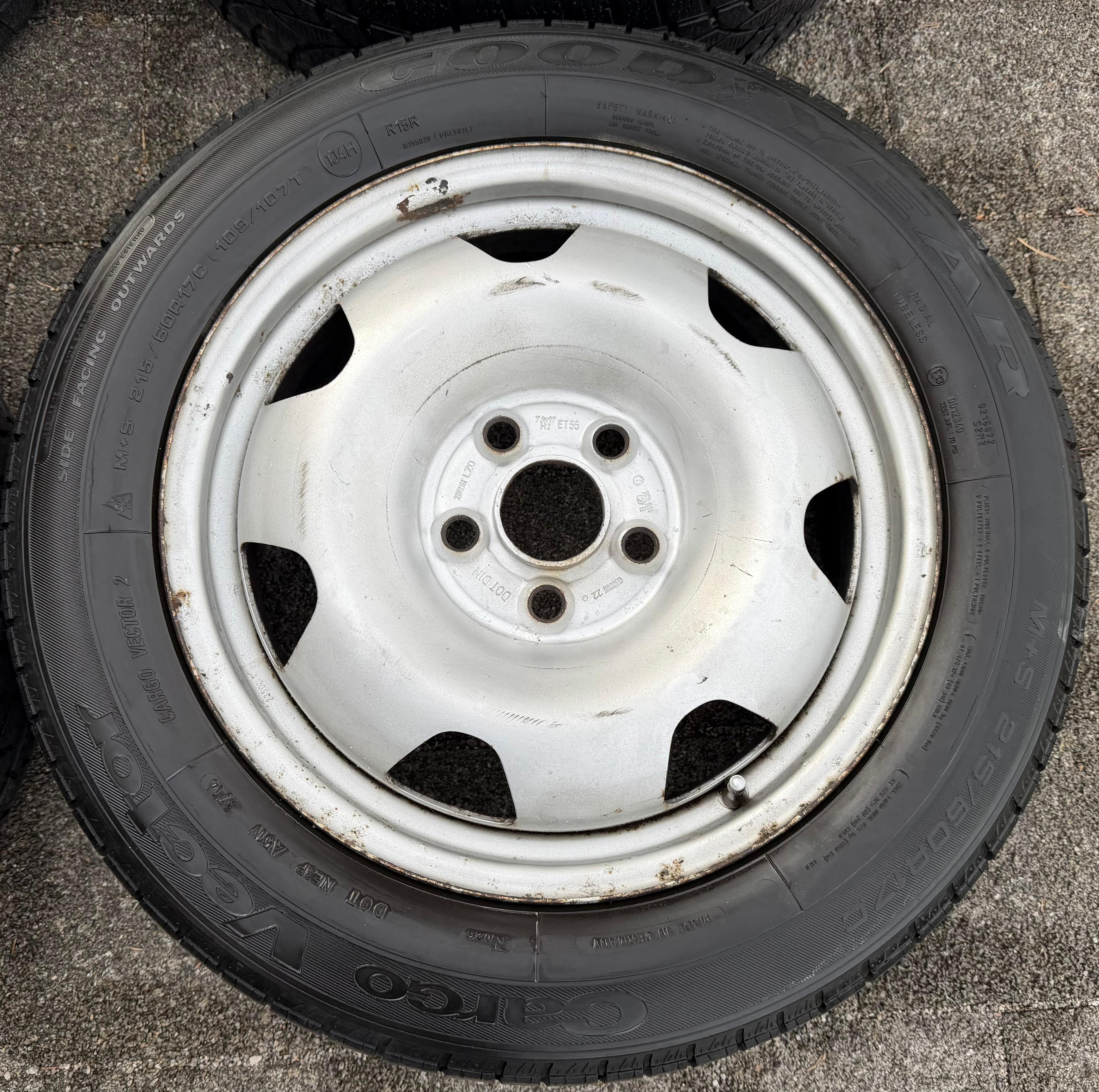 4 cerchi in acciaio da 17" per VW Bus Transporter T5 T6 7x17 ET55 5x120 argento