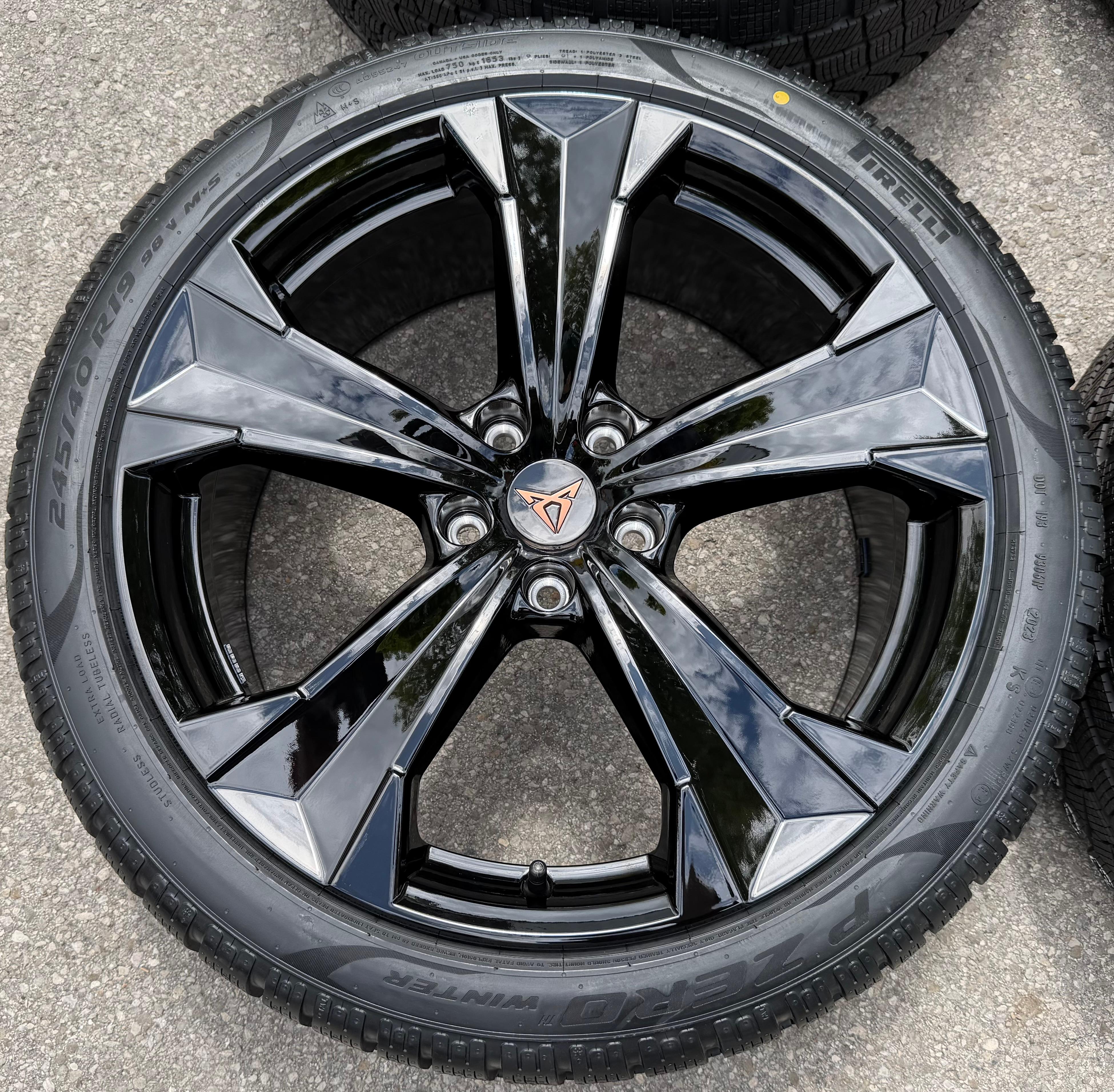4 ORIGINAL 19" ALU WINTERRÄDER SEAT ATECA CUPRA HK7 575601025T 245/40R19 98V