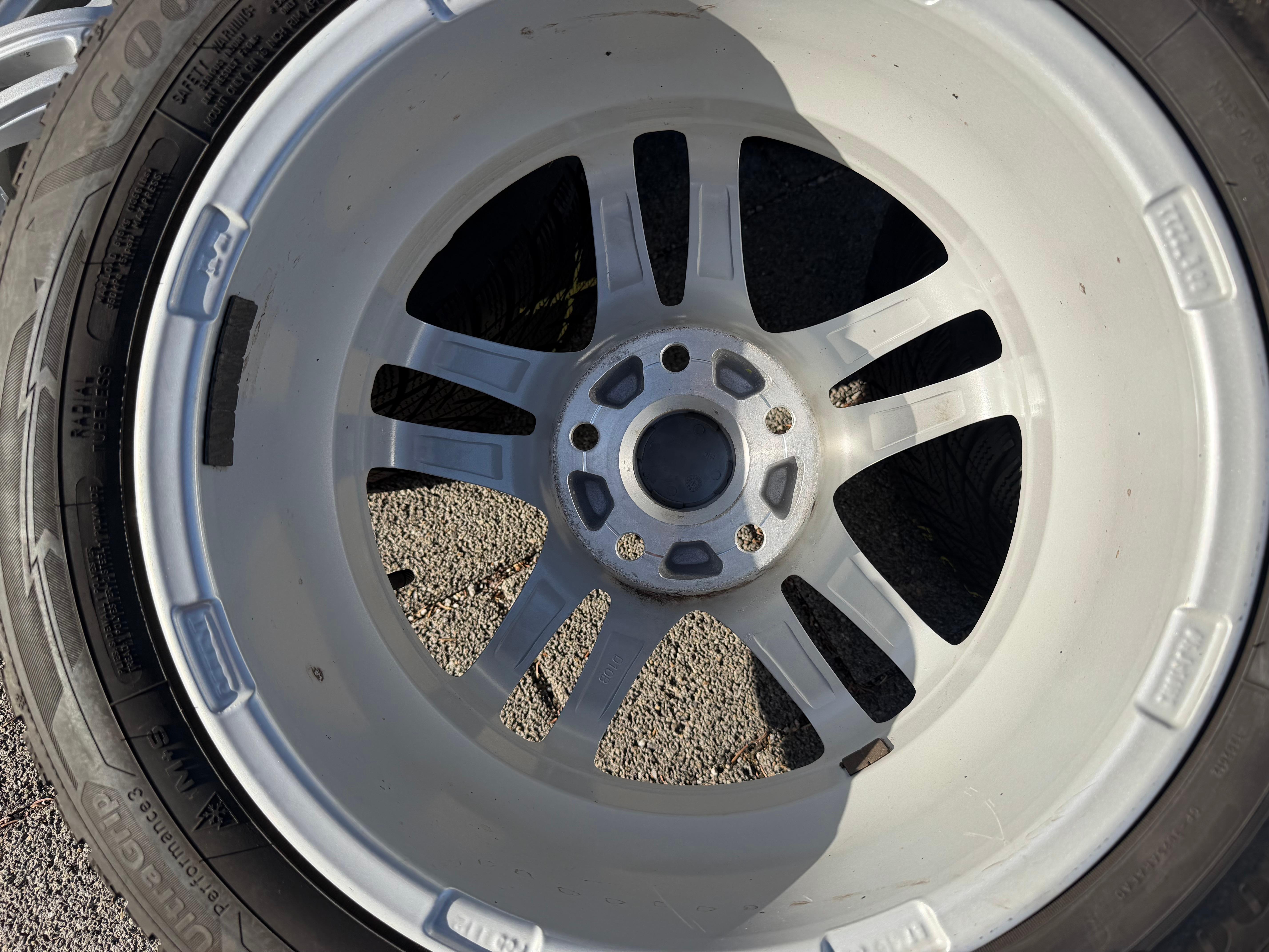 Alu Winterräder Audi A3 Seat Leon Skoda Octavia VW Caddy Golf 7 8 Passat Touran
