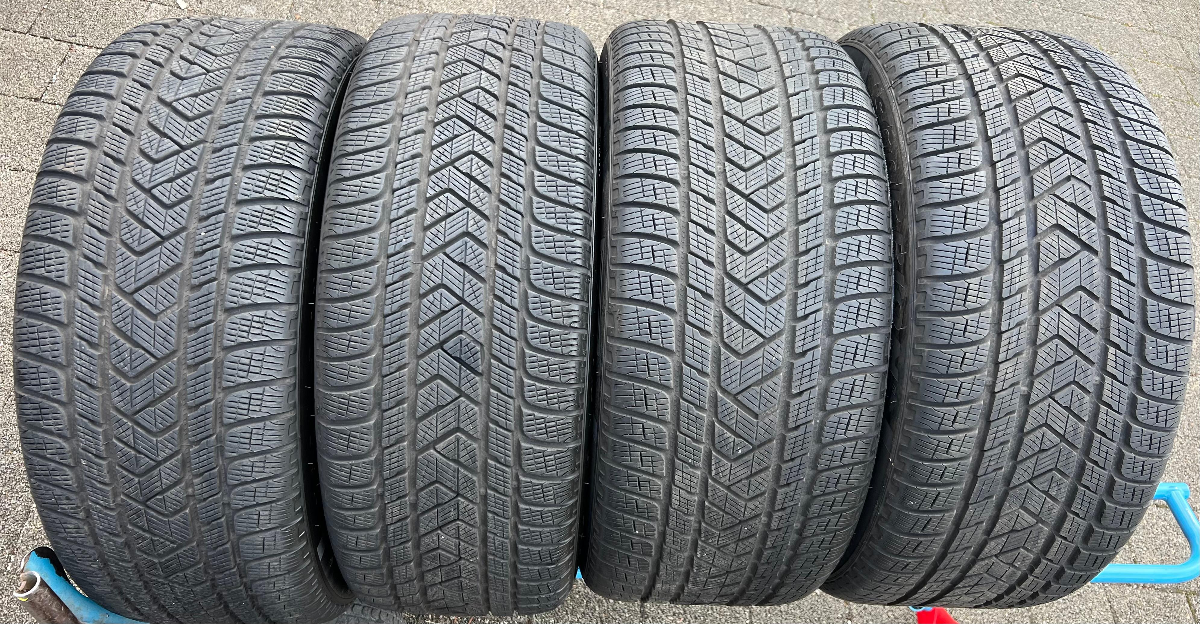 4 ORIGINELE 20" LICHTMETALEN WINTERWIELEN PORSCHE MACAN 265/45R20 104V 295/40R20 106V BANDENDRUKCONTROLESYSTEEM