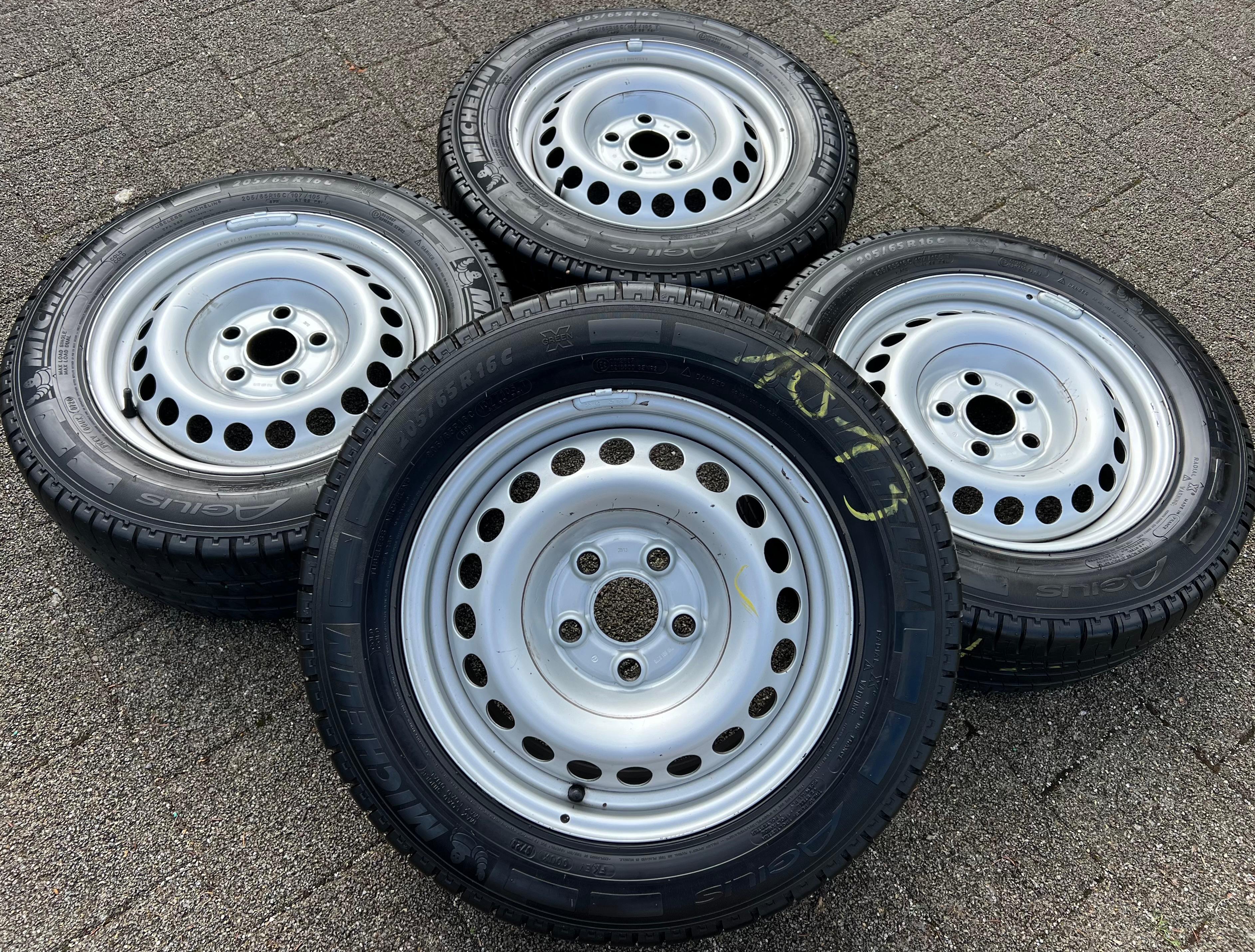 4 SOMMERRÄDER VW BUS T5 T6 205/65R16C 107/105T MICHELIN 6,5x16 ET51 2019 FREIHAUS