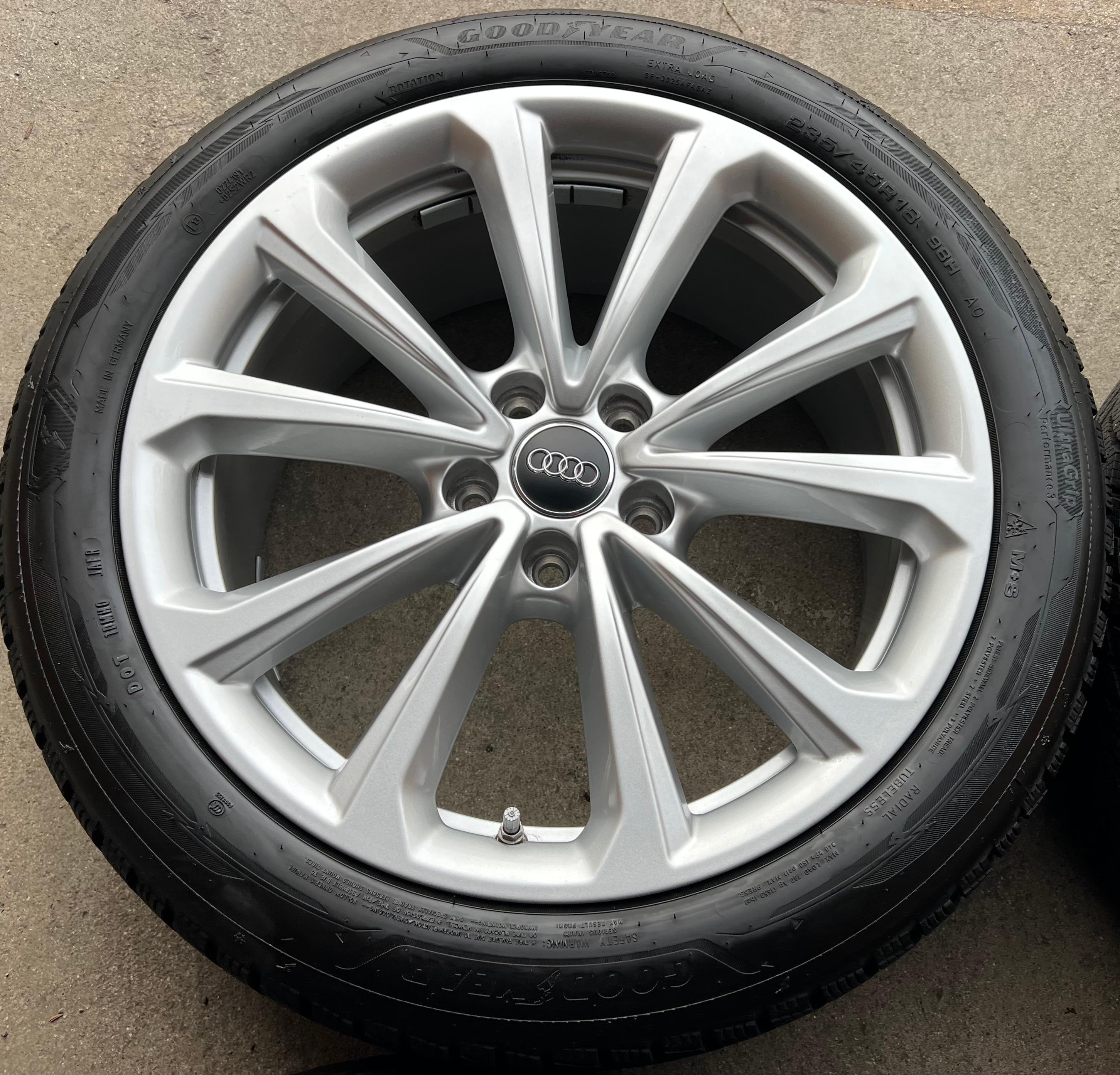 4 ORIGINAL 18" ALU WINTERRÄDER AUDI A5 S5 FU2 B10 8B3601025D 235/45R18 98H 2024