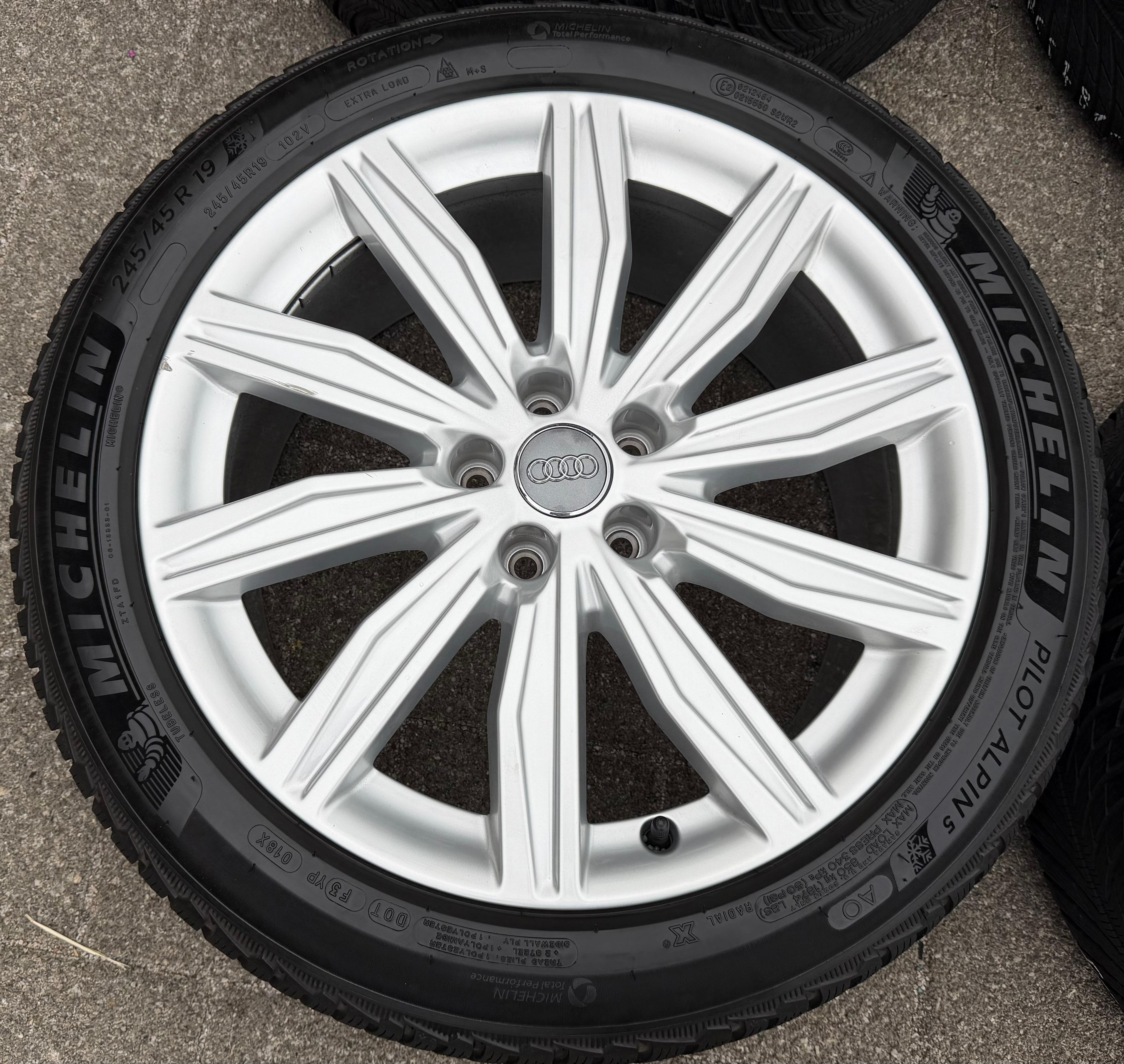 4 Original 19" Alu Winterräder Audi A6 S6 C8 4K 4K0601025M 245/45R19 102V Michelin