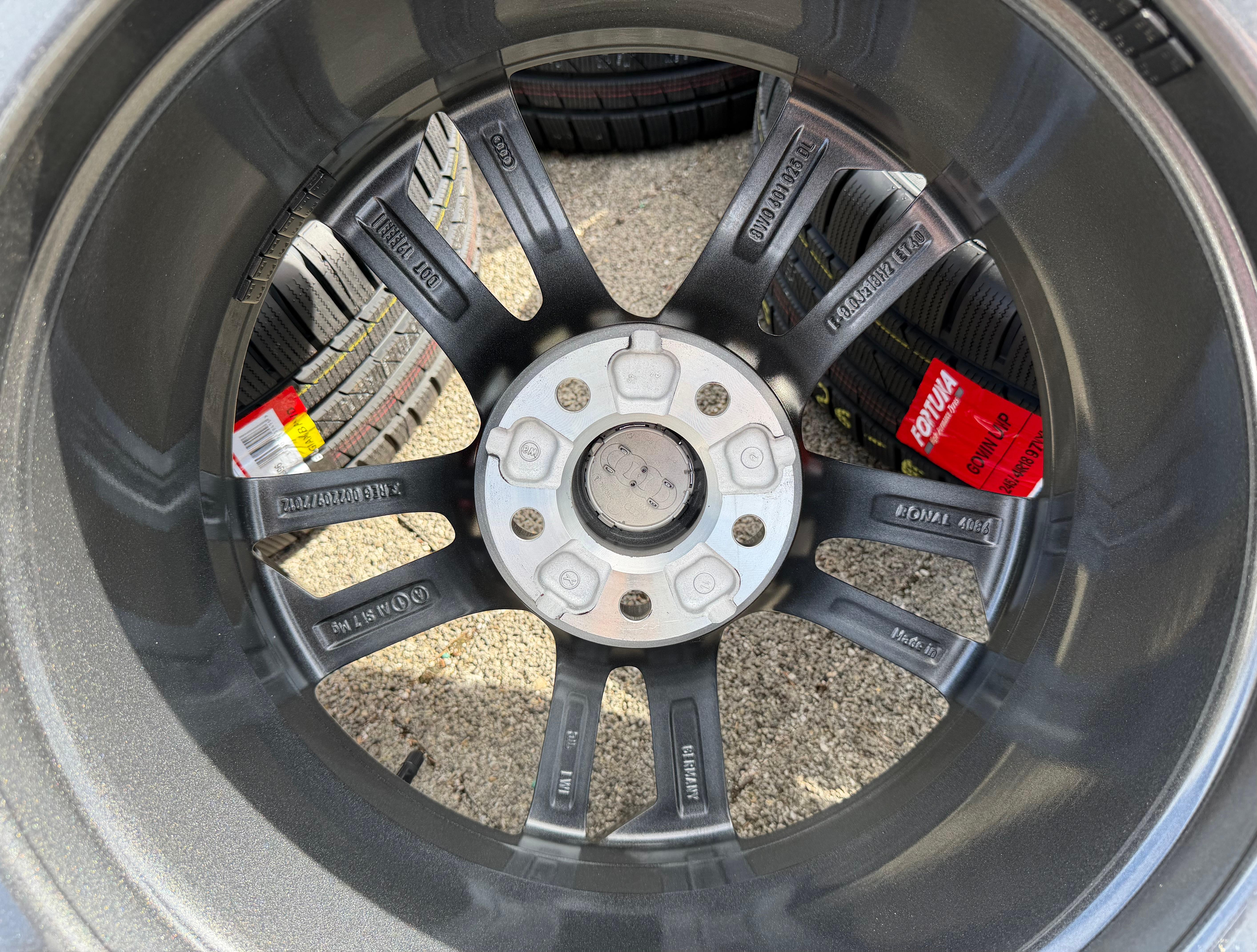 4 llantas de aluminio originales de invierno de 18" para AUDI A4 S4 B9 8W 245/40R18 97V 8W0601025DL 2026, NUEVAS