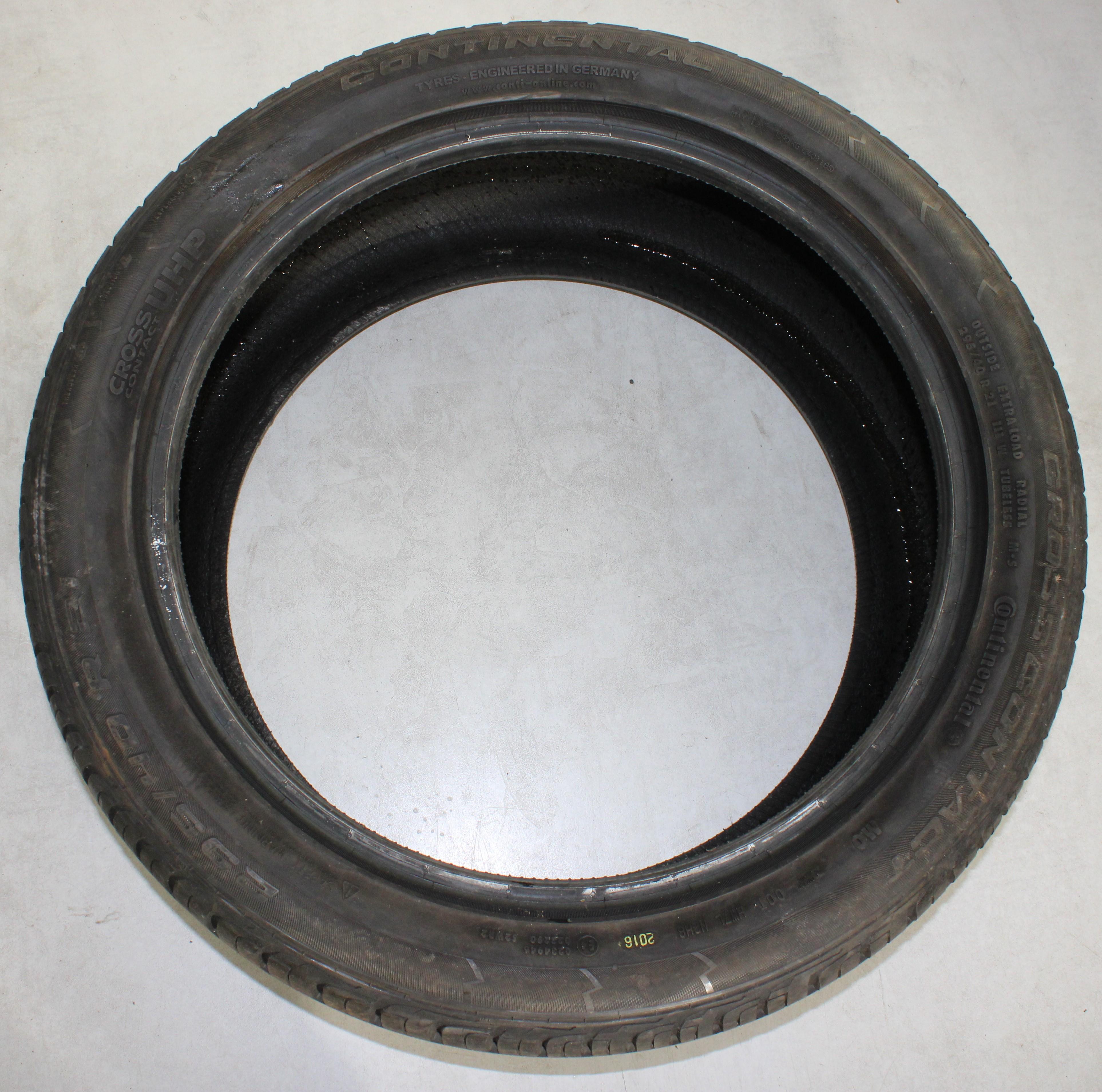1 neumático de verano 295/40R21 111W Continental Cross Contact UHP MO 7 mm 2016 XL