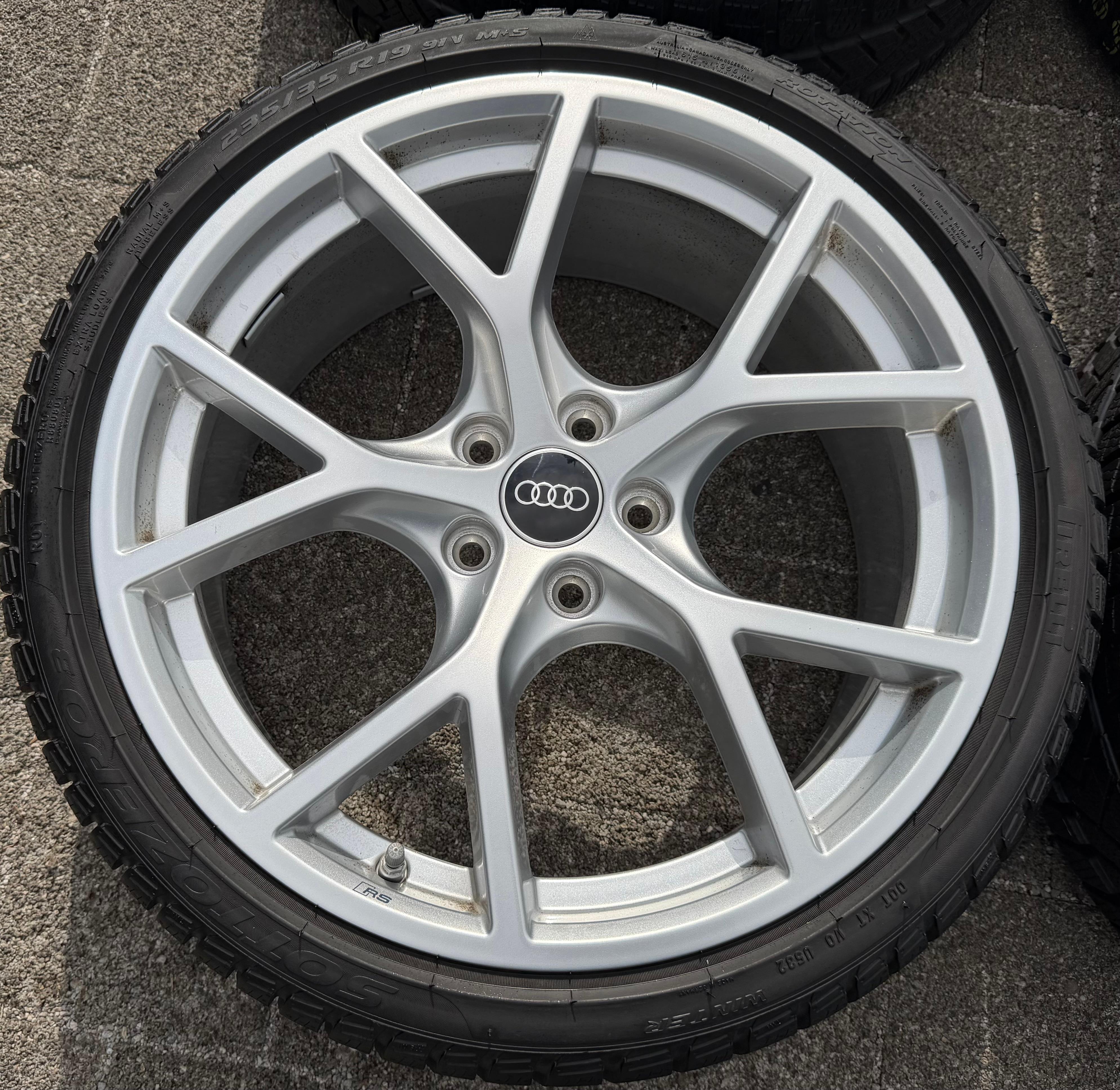 4 ORIGINAL 19" ALU WINTERRÄDER AUDI RS3 8Y 8Y0601025BT 235/35R19 91V PIRELLI RDKS