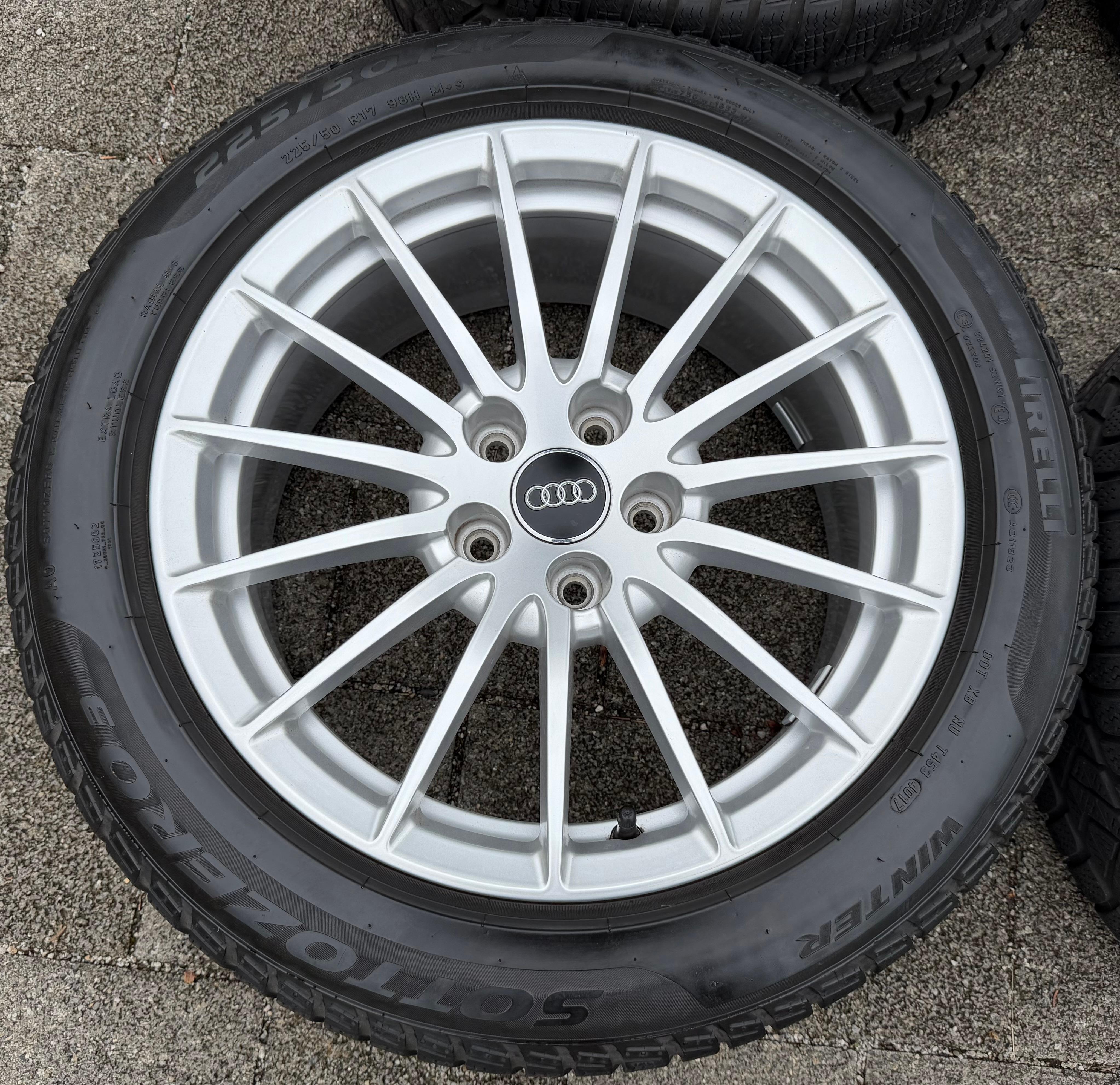 4 roues hiver complètes en aluminium d’origine 17" Audi A5 F5 8W 225/50R17 98H 8W0601025AE Pirelli