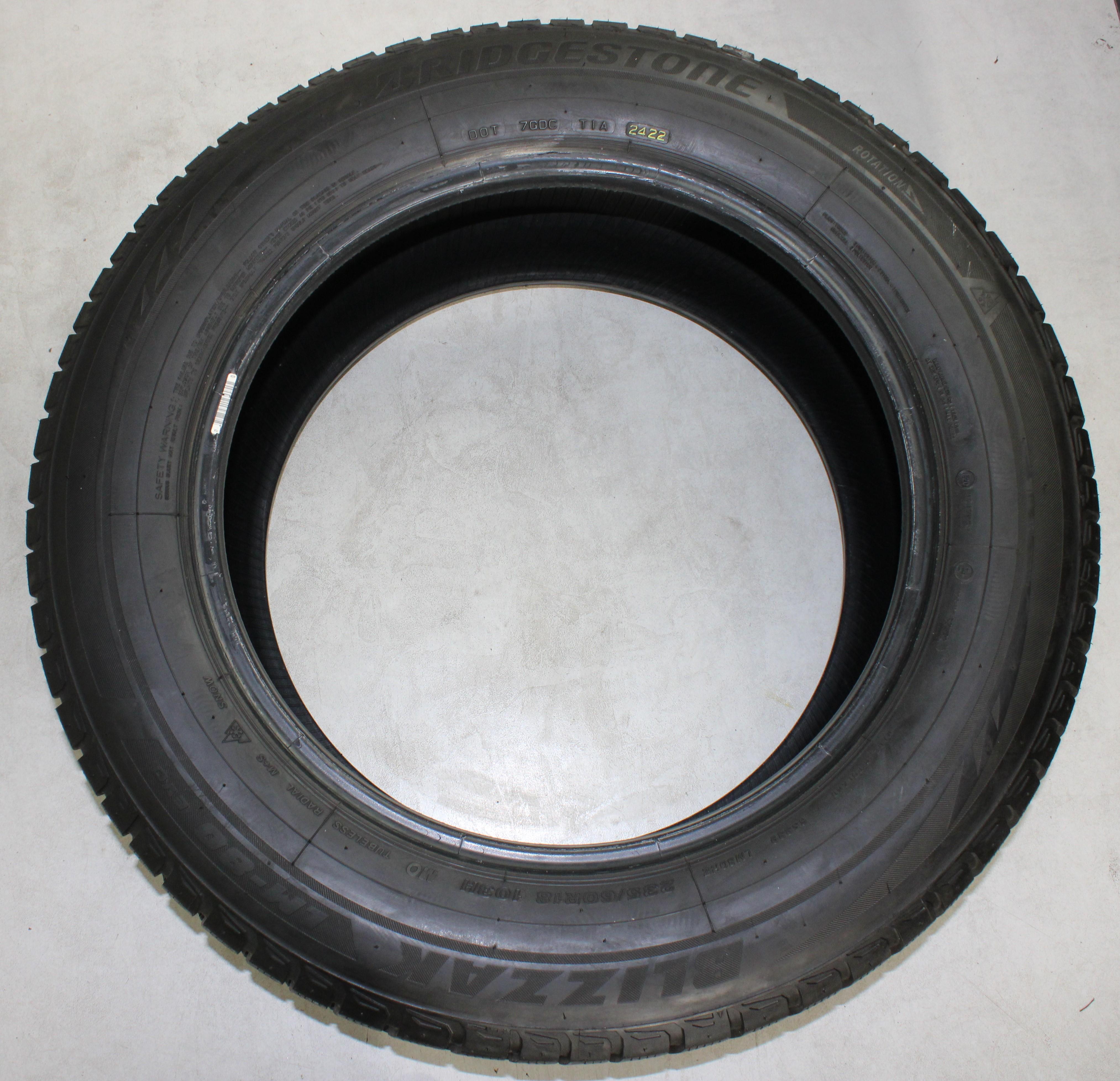 1 x 235/60R18 103H Winterreifen Bridgestone Blizzak LM-80 Evo MO 6,5mm 2022