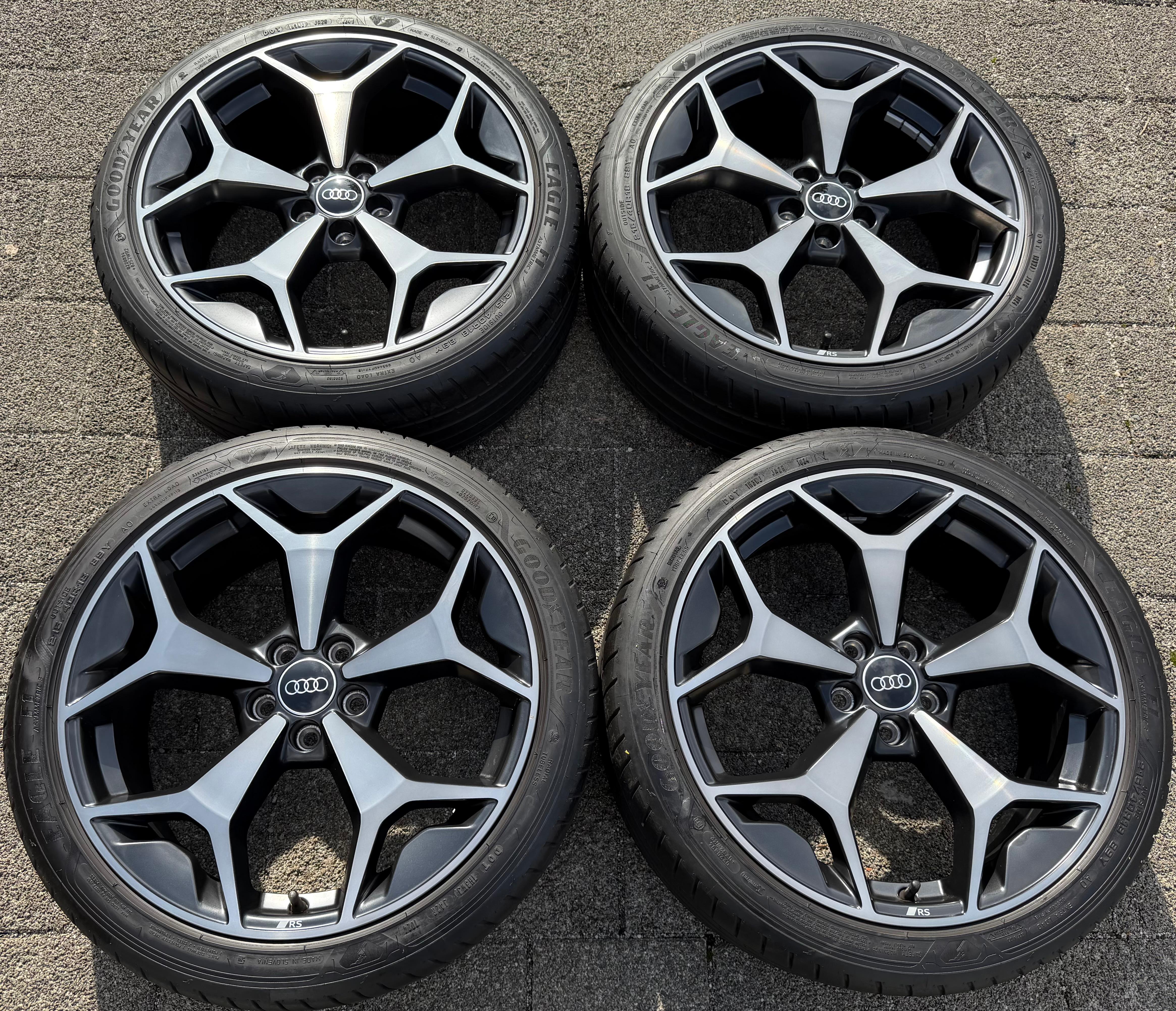 4 Original 18" Alu Sommerräder Audi A1 S1 GB 82A601025AS 215/40R18 89Y Goodyear
