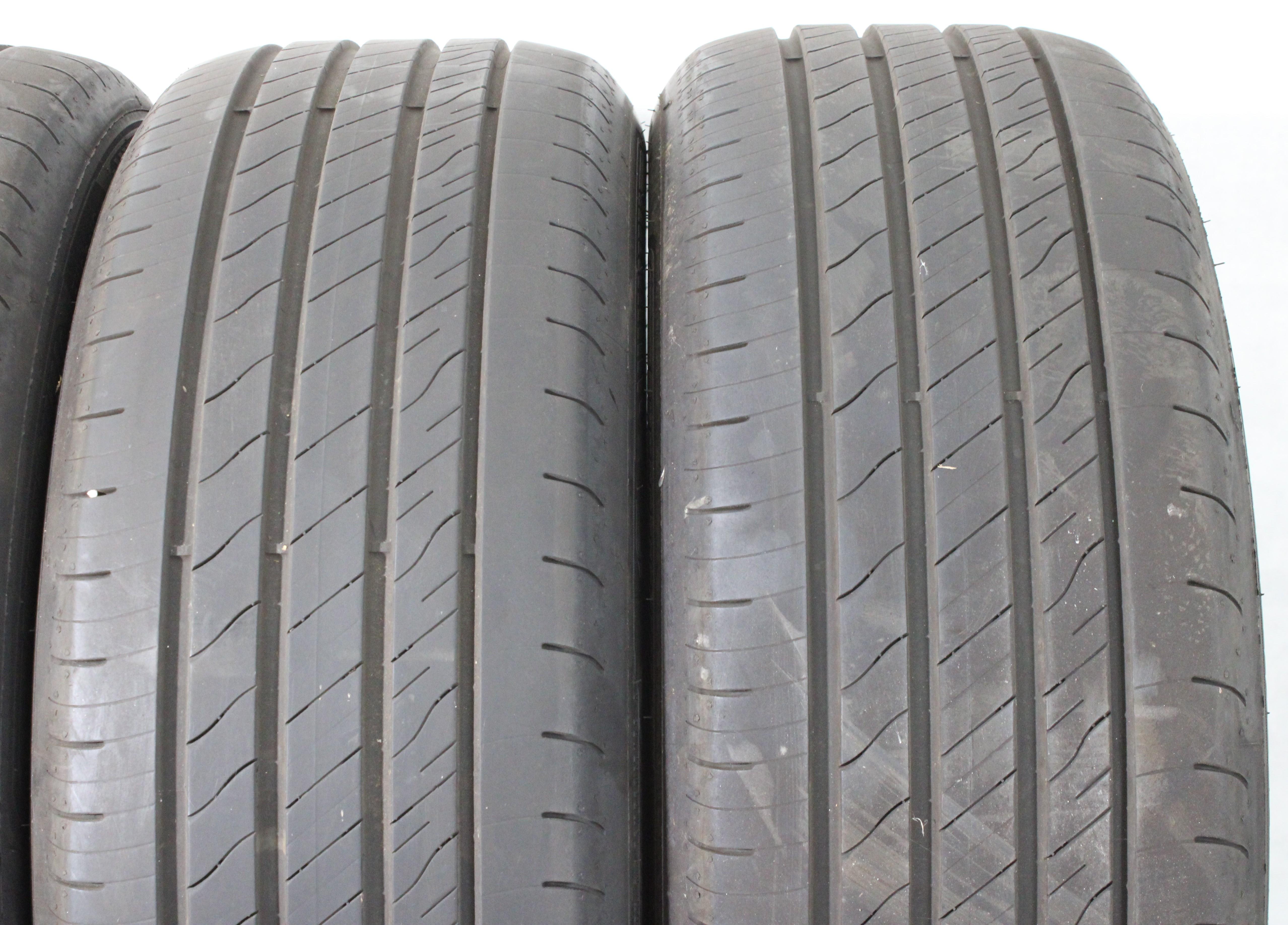4 neumáticos de verano Goodyear Efficient Grip Performance 2, 215/55R17 94W, 6 mm, 2024, con sellado