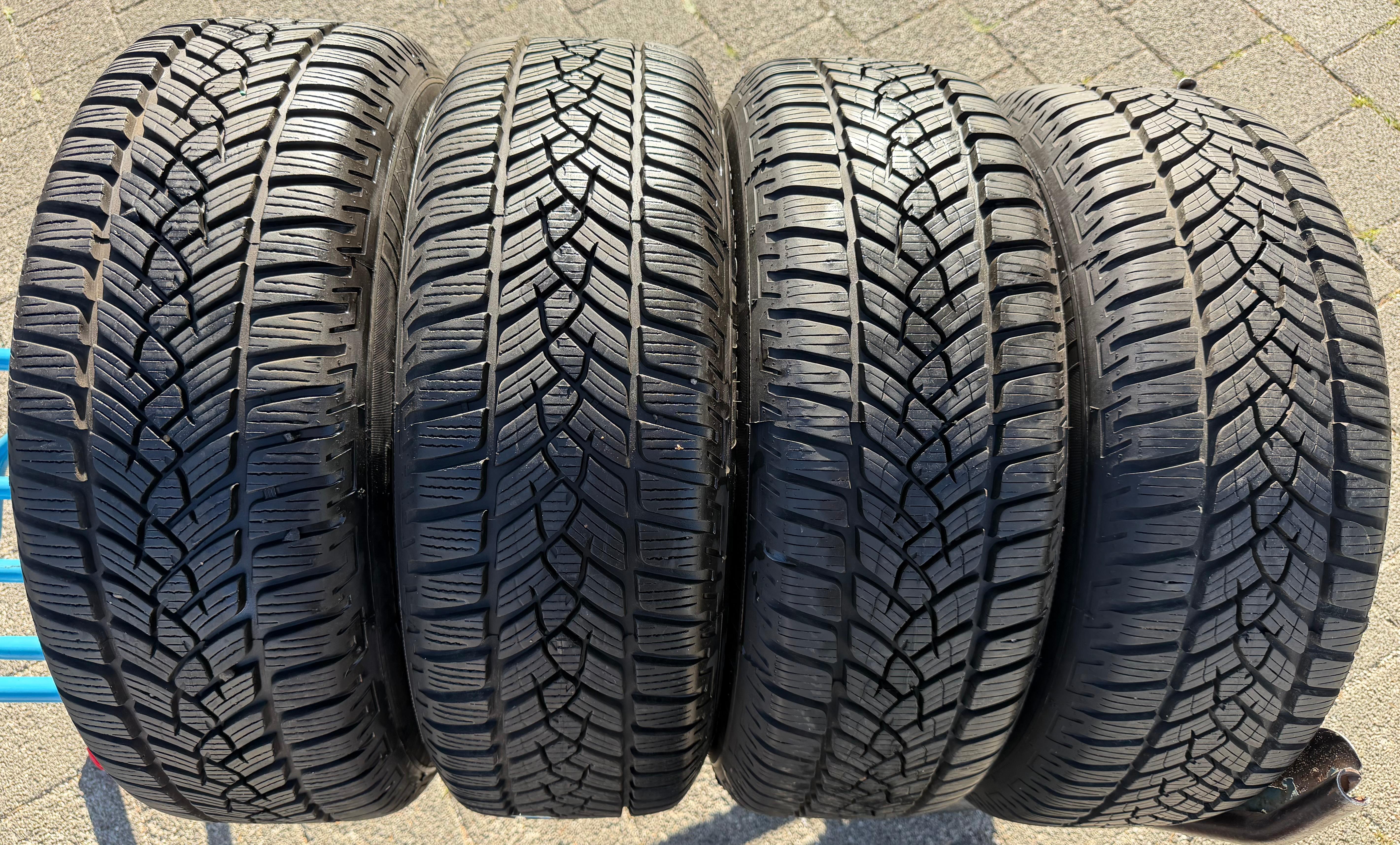 4 Winterräder Mitsubishi ASX VSE Nissan Juke F16 Renault Captur II RFJ 215/65R16 98H RDKS