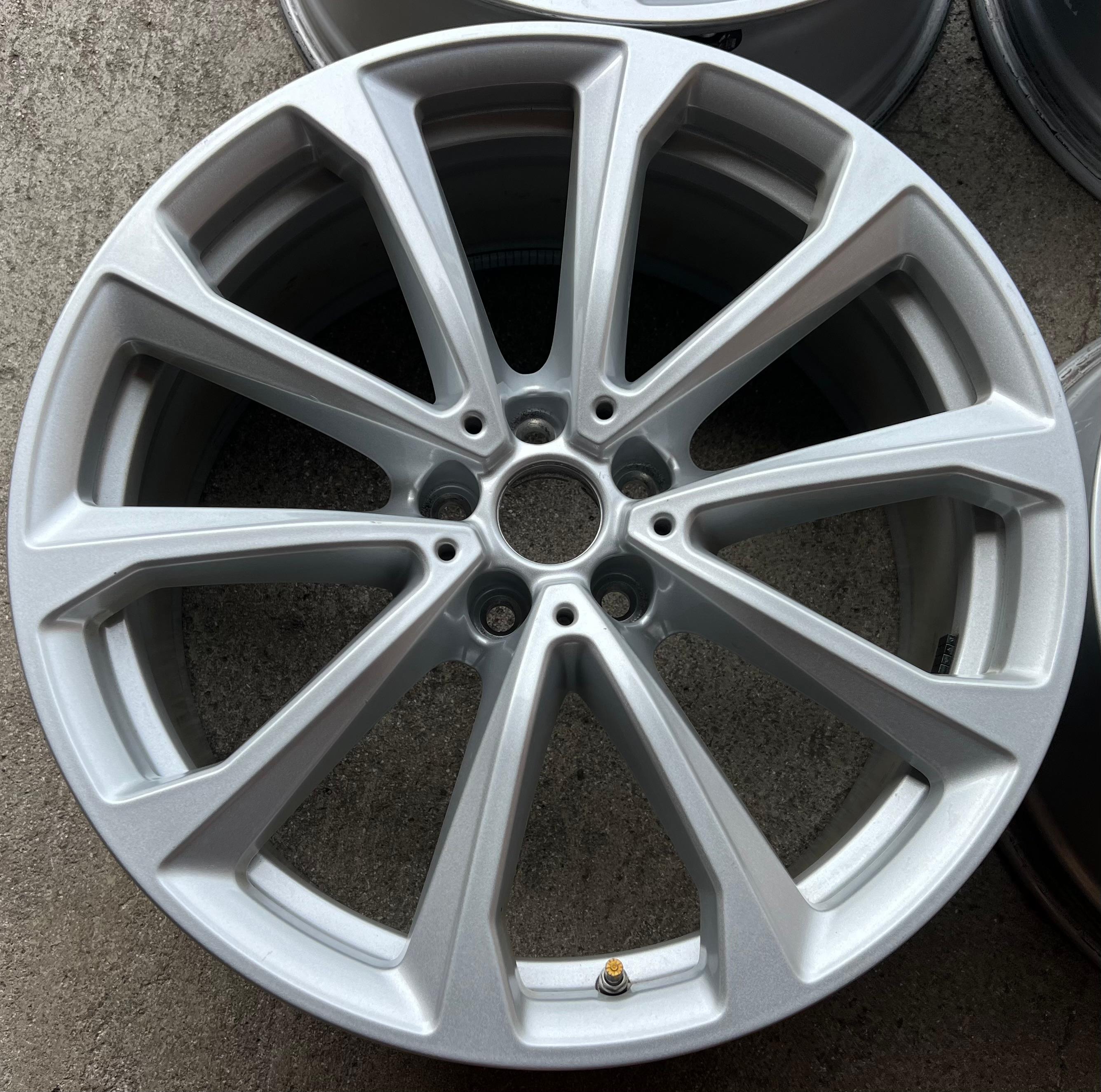 4 CERCHI IN LEGA ORIGINALI DA 20" BMW X7 G07 6880688 STYLING 750 RDKS 8,5x20 ET35 CONSEGNA GRATUITA
