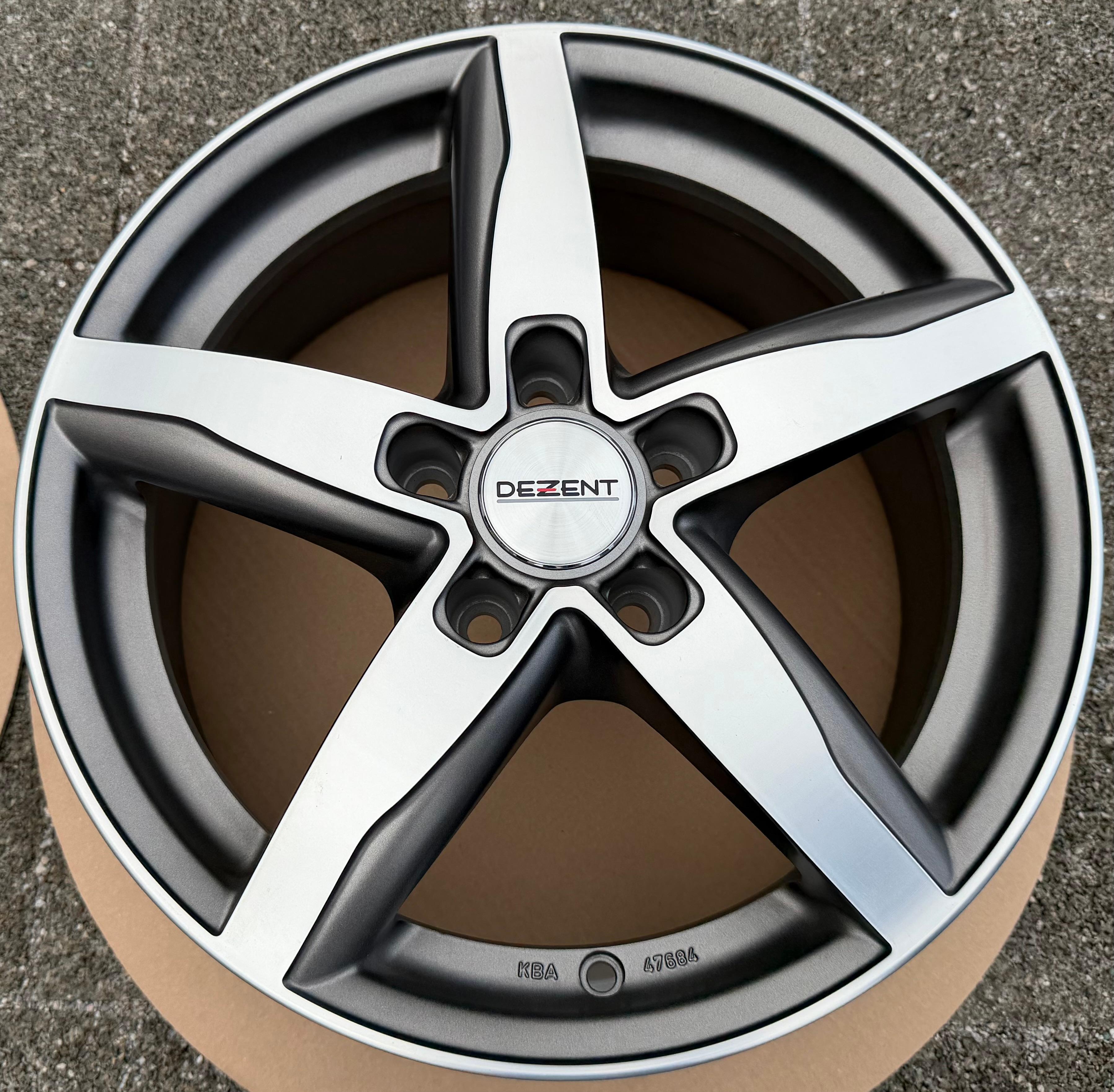 4 onopvallende 16" lichtmetalen velgen Audi A4 8K B8 B81 7x16 ET44 5x112 66,6 NIEUW