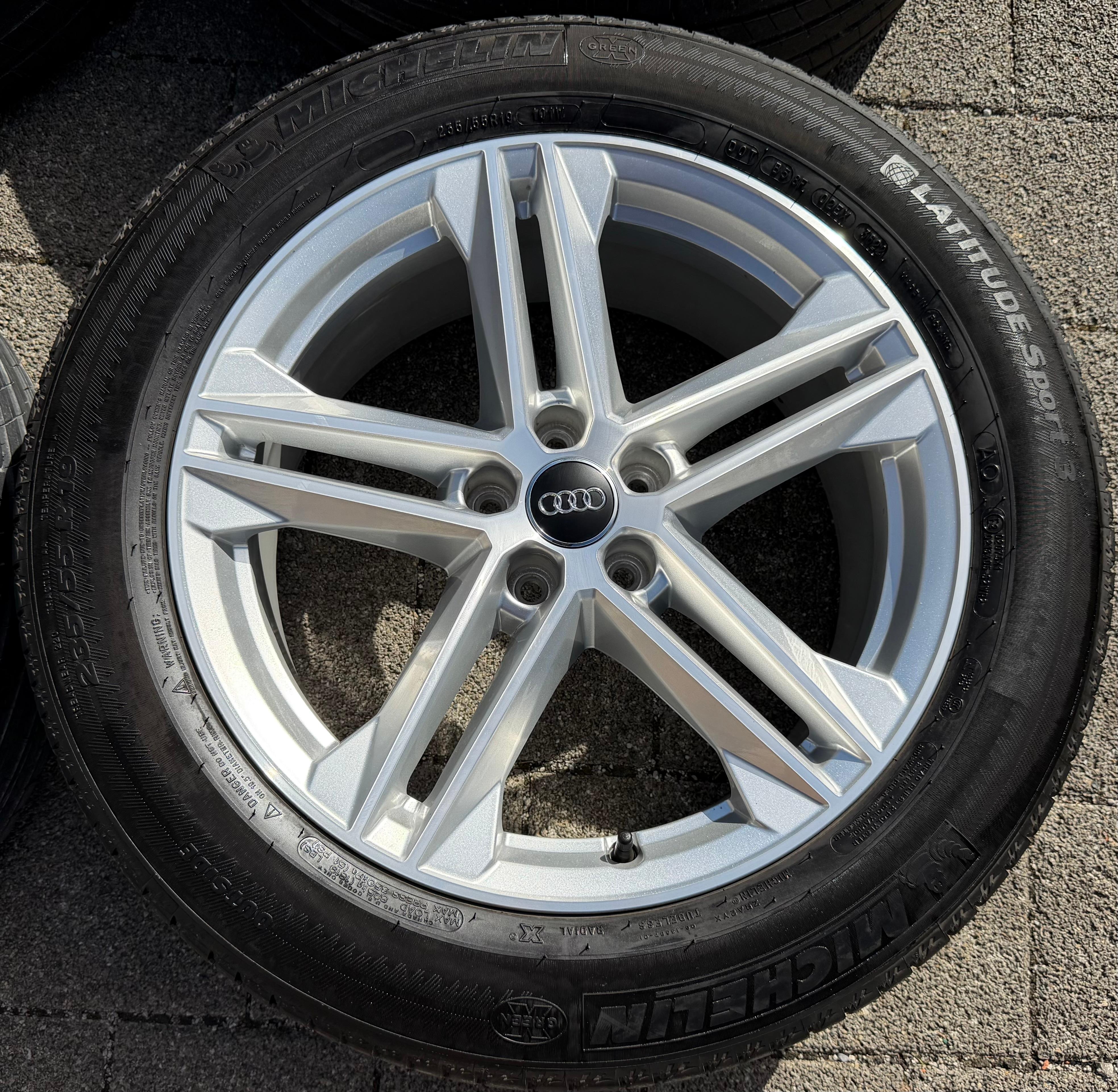 4 ruote estive complete originali in lega da 19" Audi Q5 SQ5 FY 80A601025G 235/55R19 101W Michelin