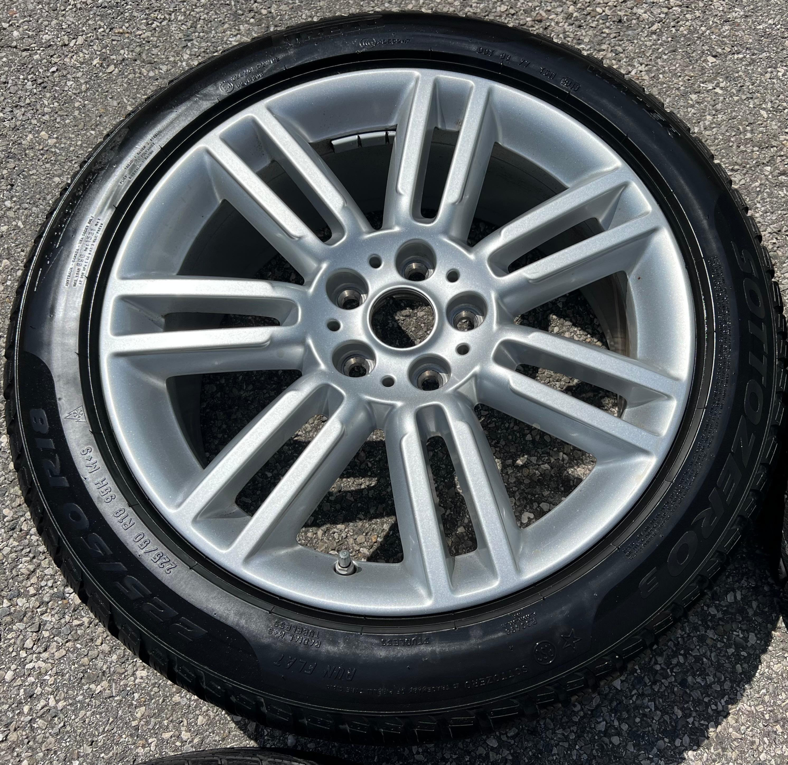 4 ORIGINAL 18" ALU WINTERRÄDER MINI COUNTRYMAN F60 225/50R18 95H 6856032 RDKS