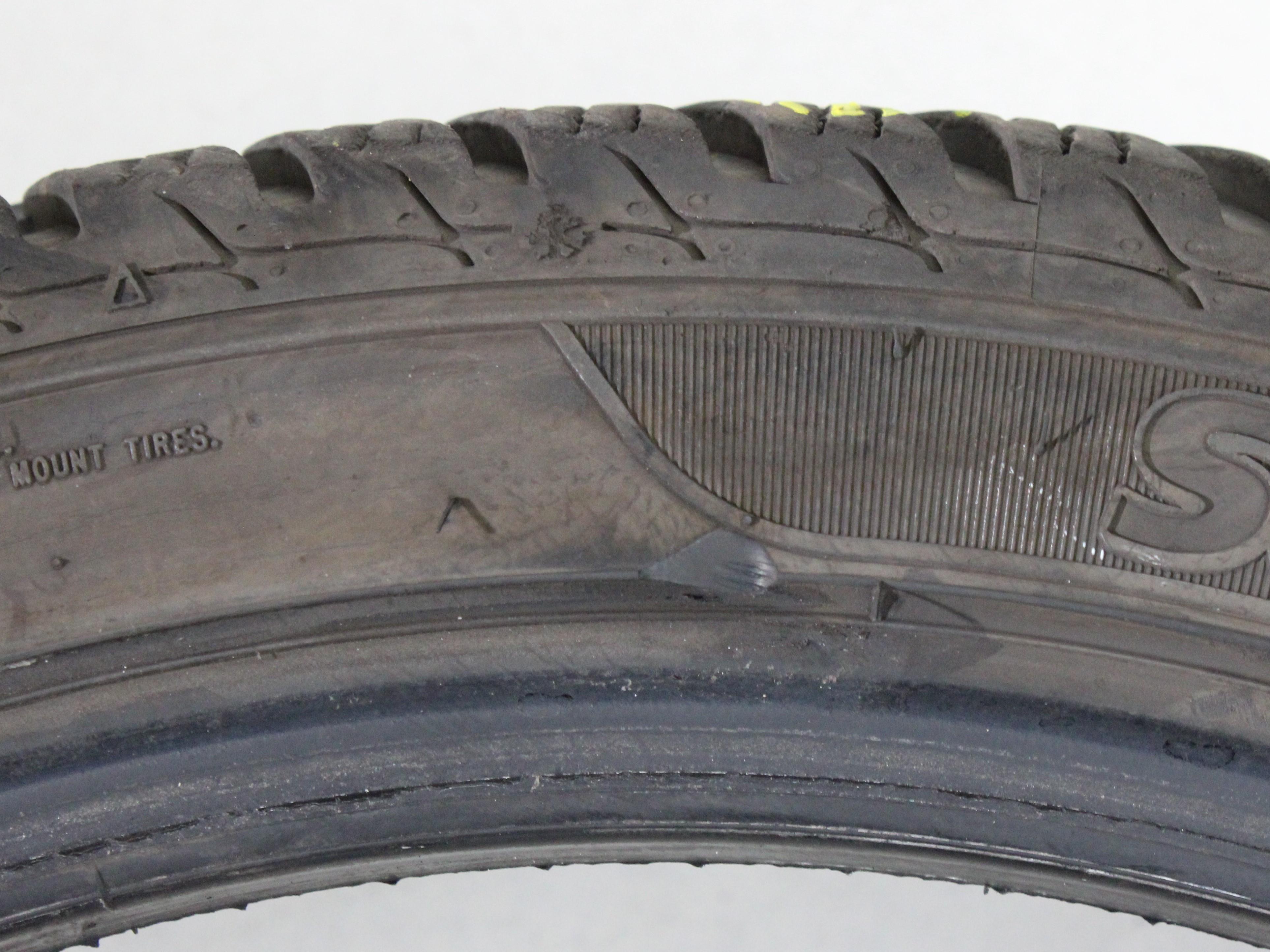 4 x 225/40R18 92V Winterreifen Sava Eskimo Hp 2 2x5-5,5mm/2x6-6,5mm 2021