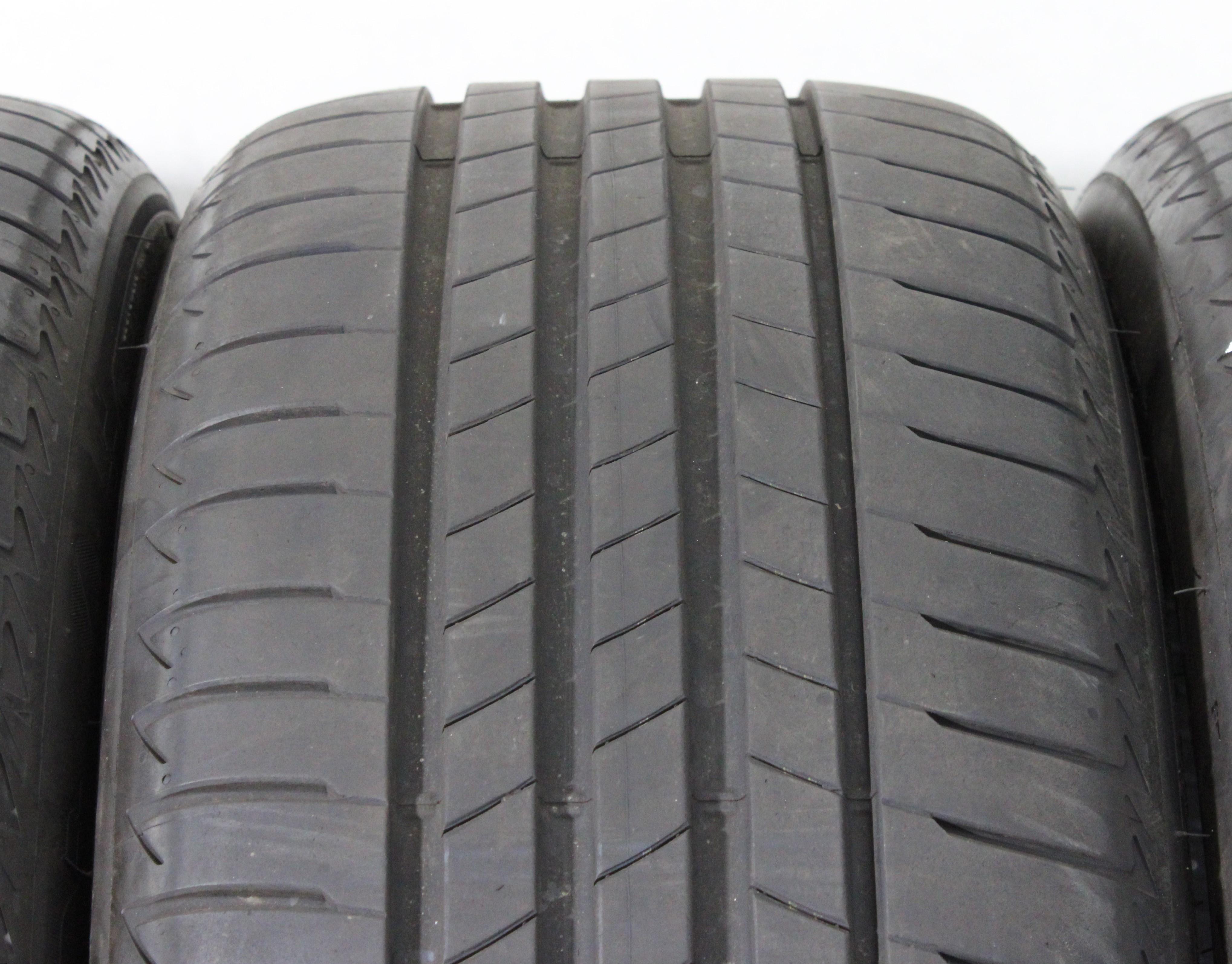 4 RUOTE ESTIVE ORIGINALI IN LEGA DA 17" PER AUDI A5 8W B9 225/50R17 98Y BRIDGESTONE, SPEDIZIONE GRATUITA