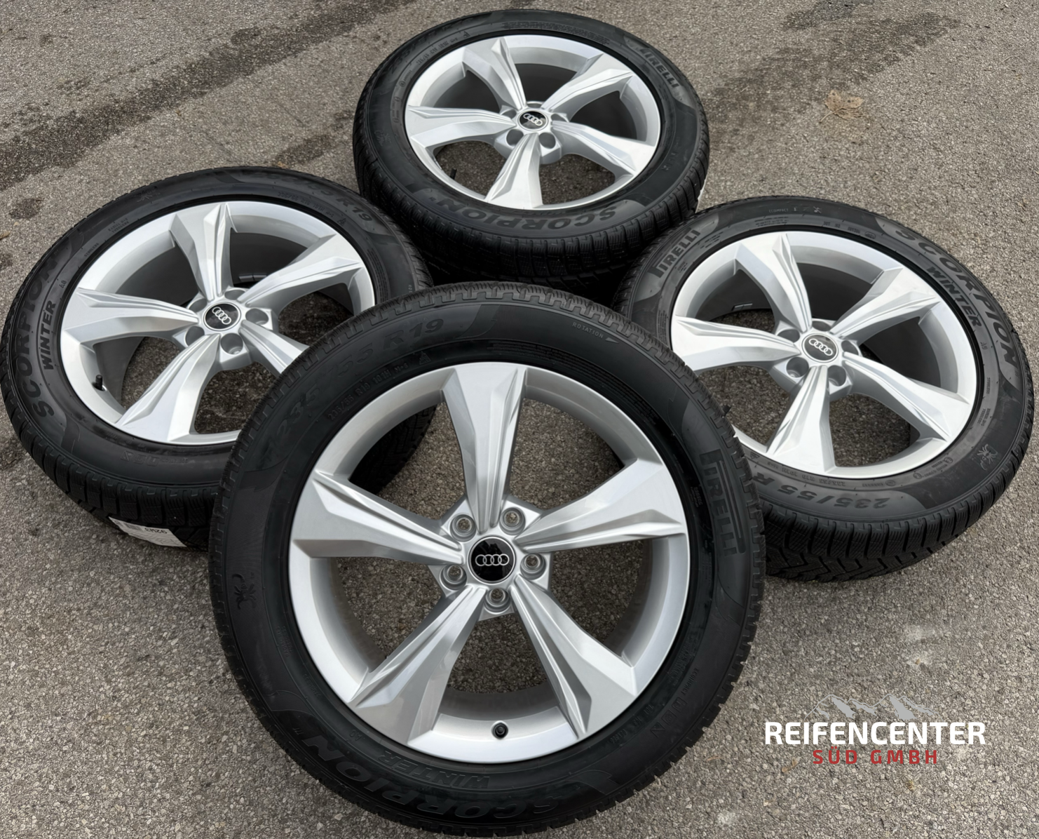 4 roues hiver en alliage d’origine 19" Audi Q5 SQ5 FY 80A601025K 235/55R19 101H Pirelli 2024