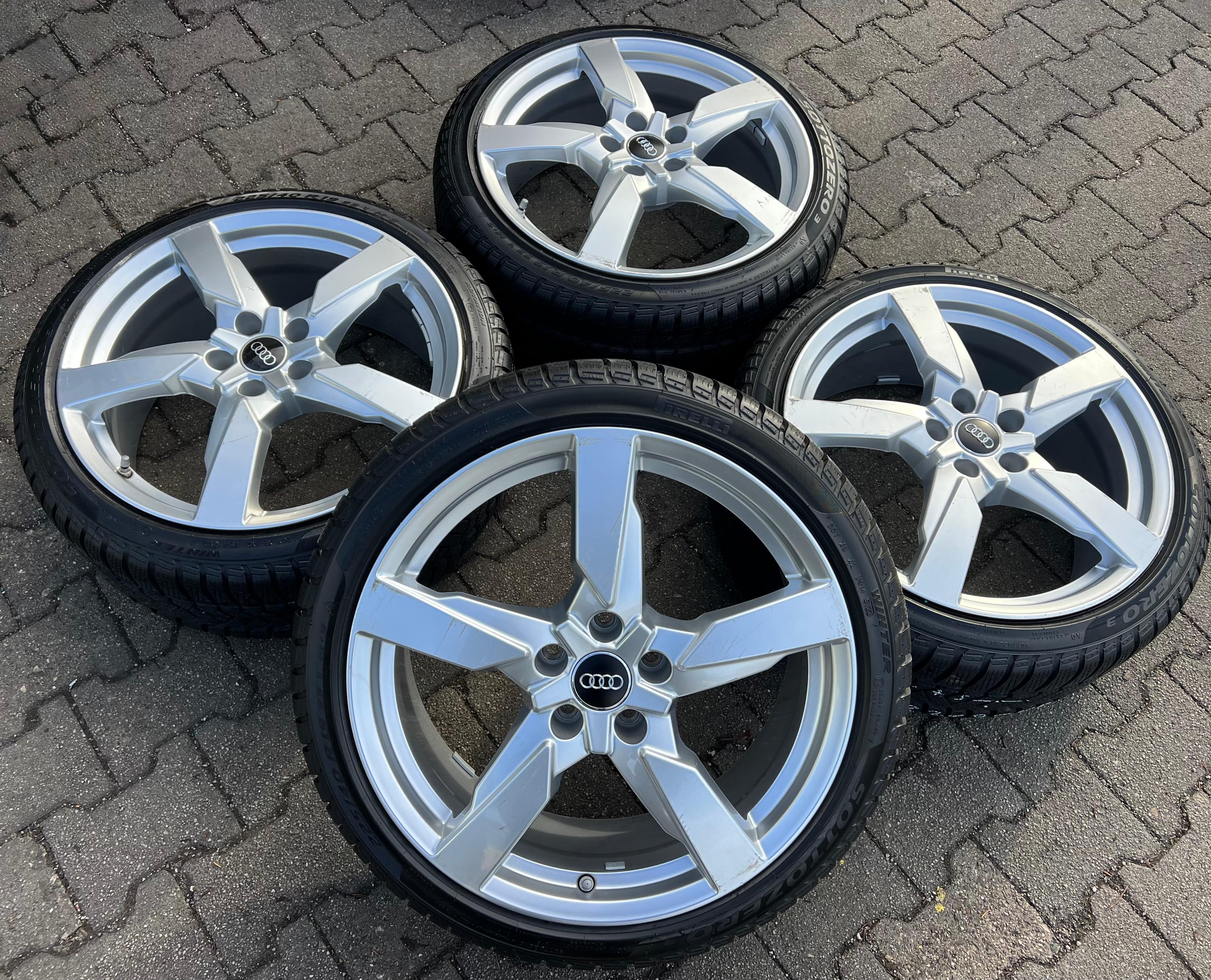 4 ORIGINAL 19" ALU WINTERRÄDER AUDI TT TTS 8S 8S0601025AG 225/40R19 93V PIRELLI