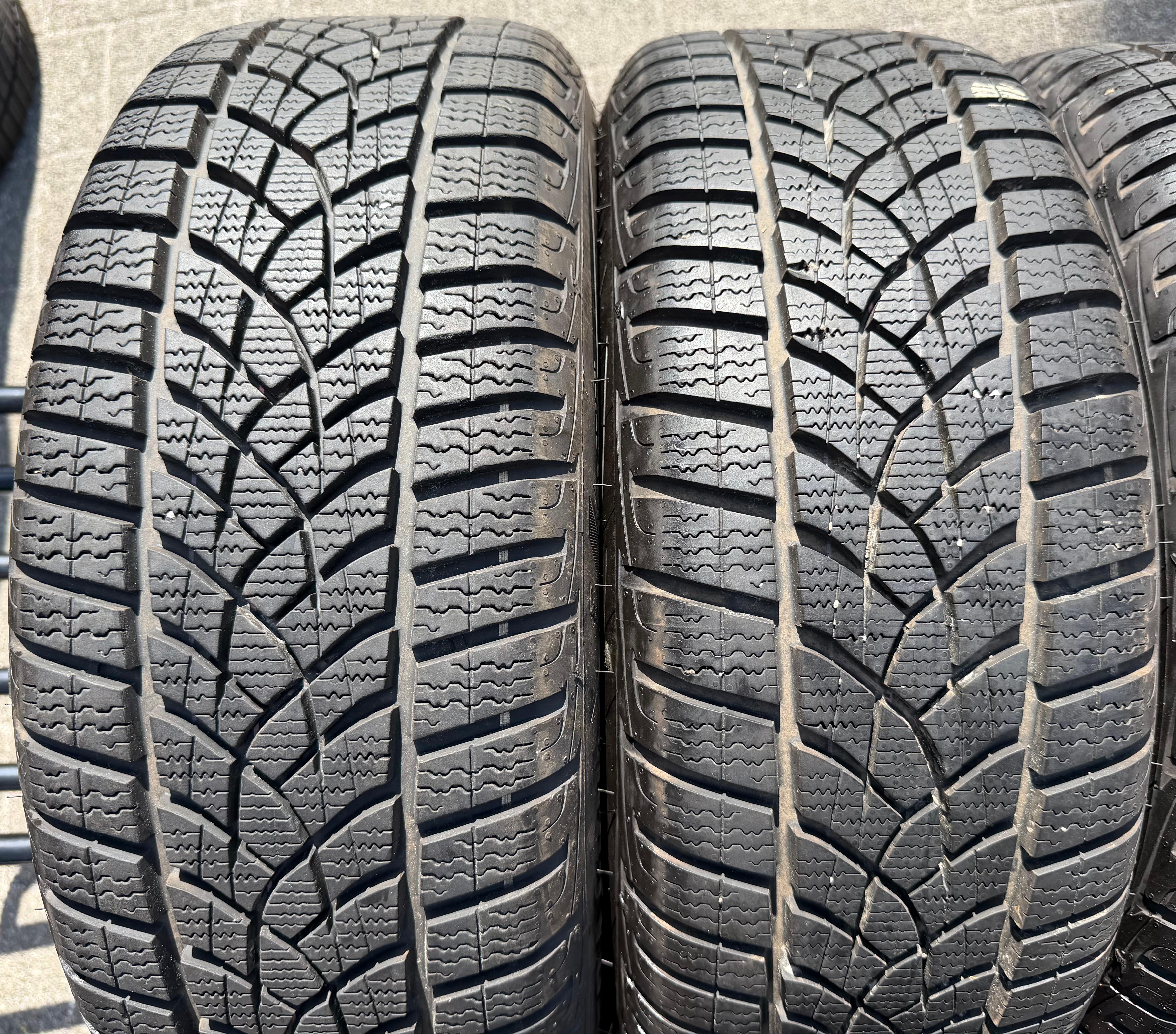4 Winterräder Audi A3 8V Sportback Cabrio  205/55R16 91H Goodyear 8V0601027A 2021