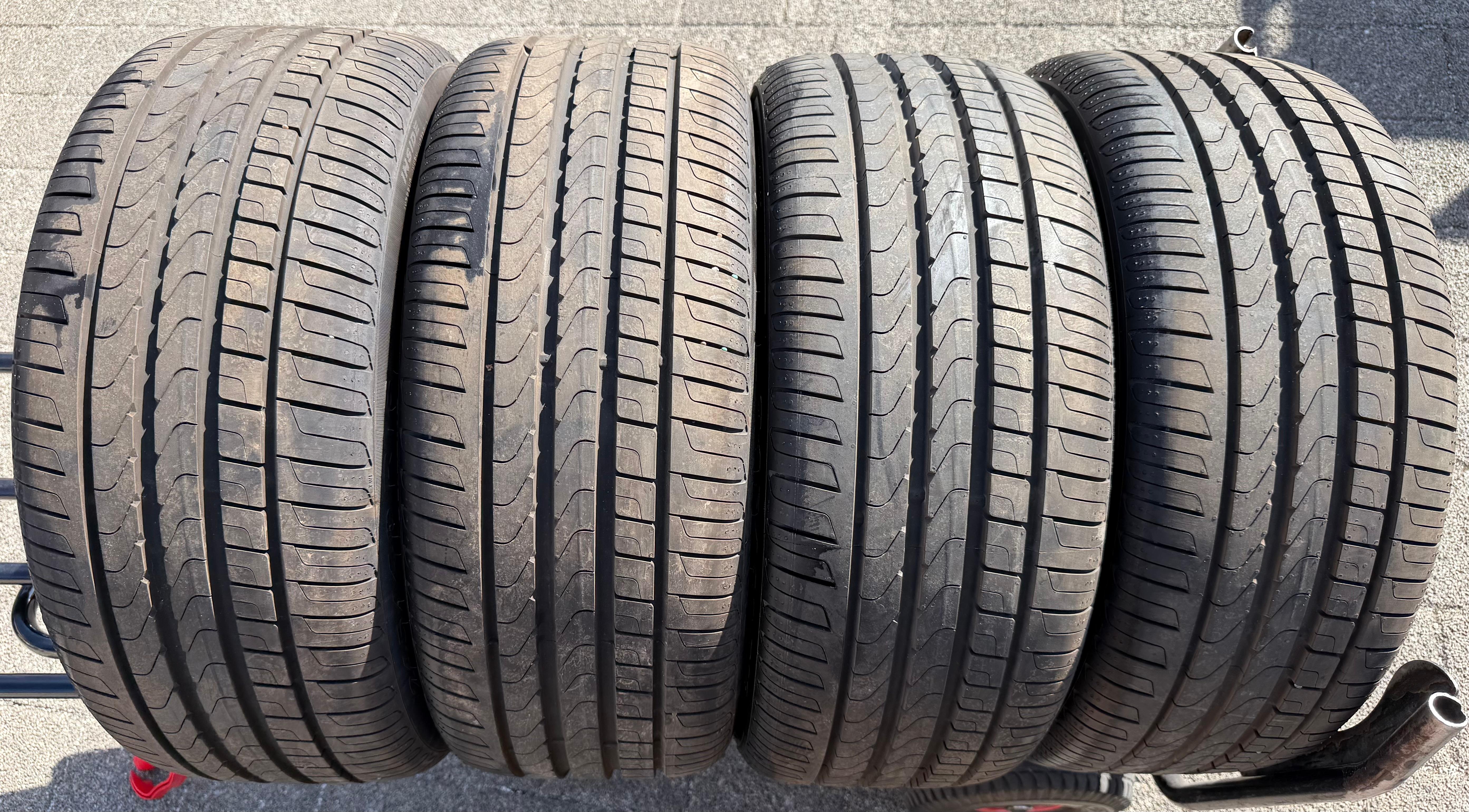 4 Original 18" Alu Sommerräder AUDI A4 S4 B9 8W 245/40R18 97Y 8W0601025P Pirelli