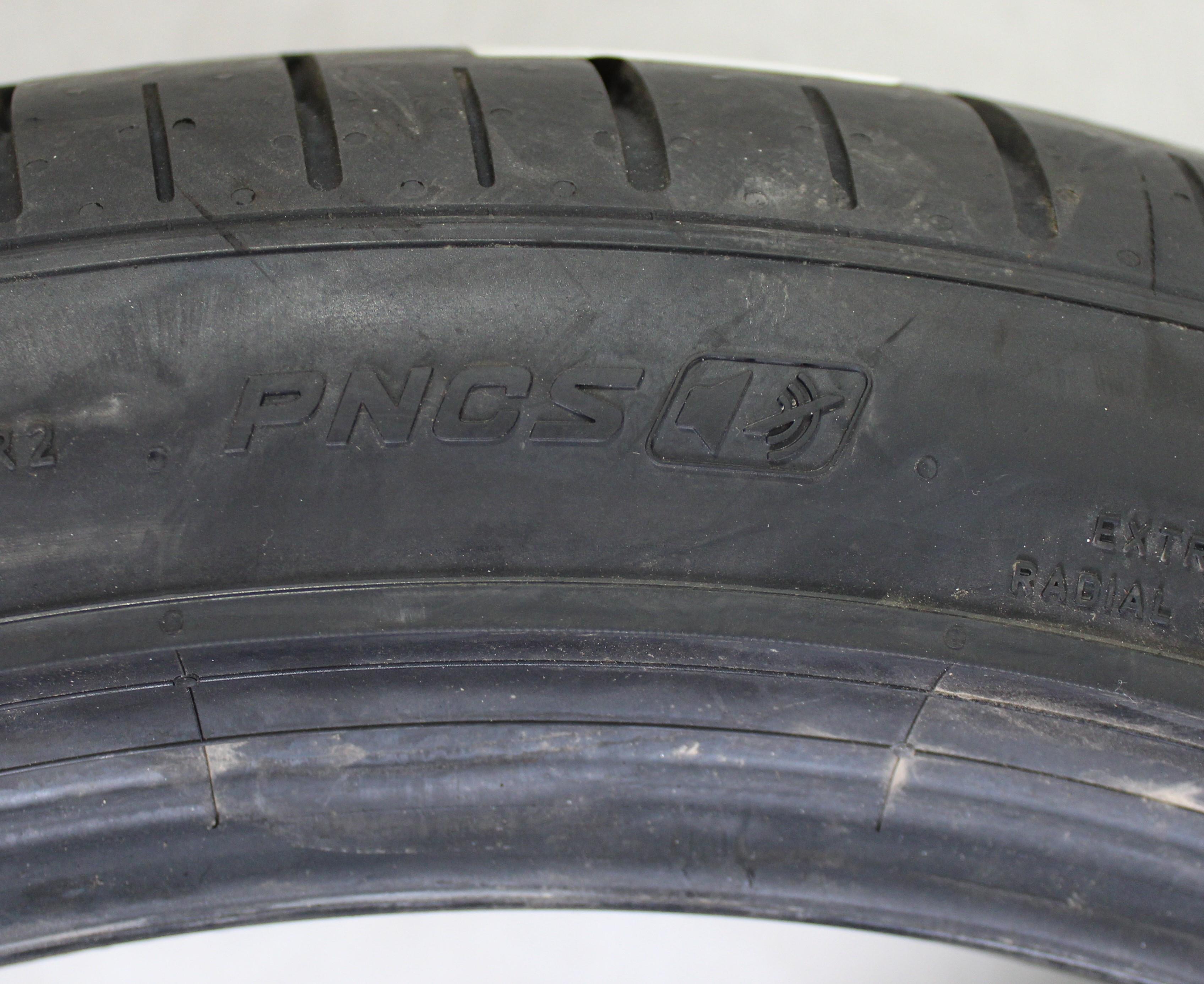 4 x 255/40R20 101Y Pneus d'été Pirelli Pzero PZ4 2019 PNCS AO Franchise