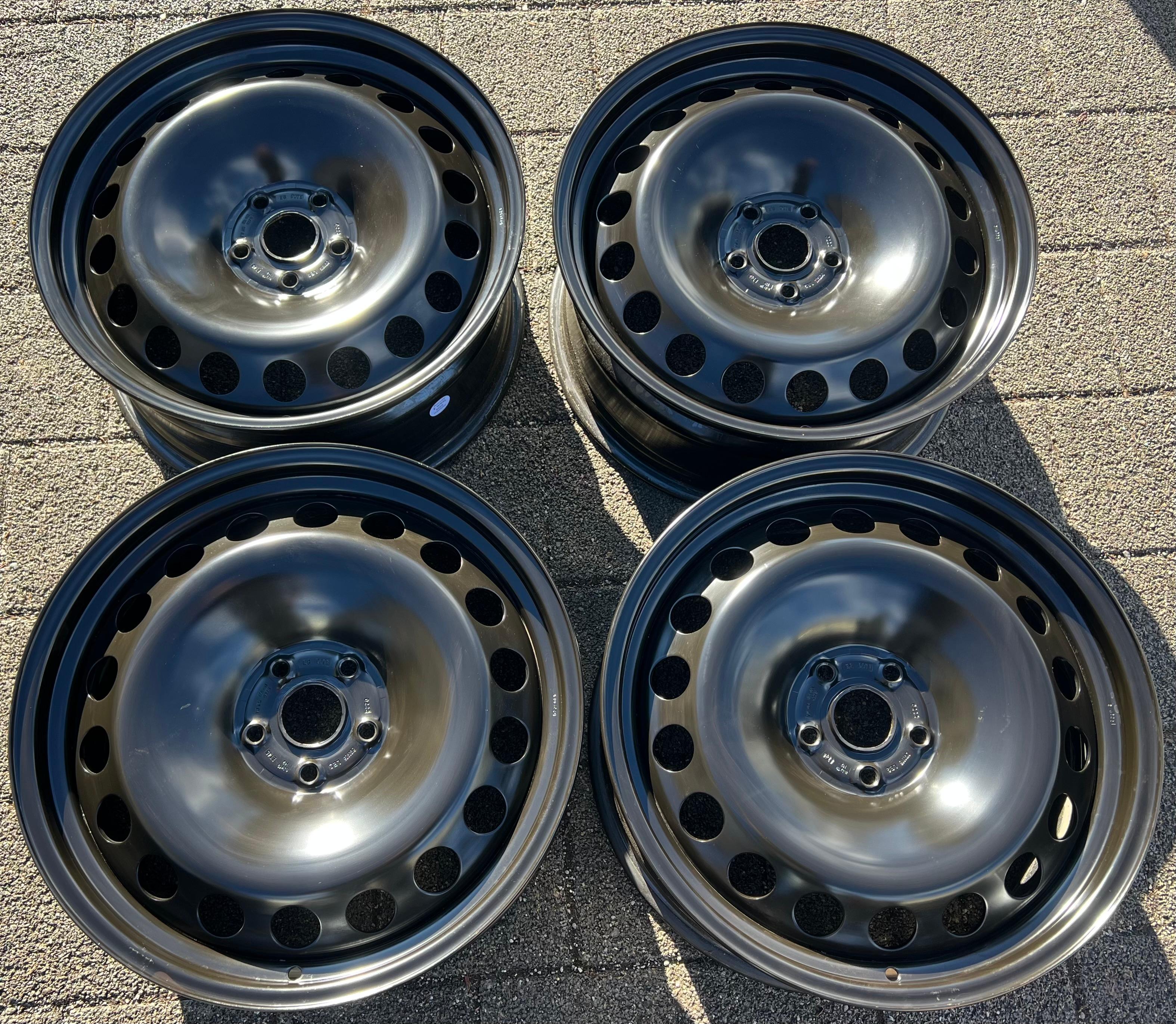 4 ORIGINAL 19" STAHLFELGEN 1EA601027B AUDI Q4 SKODA ENYAQ VW ID.4 ID.5 8x19 ET45
