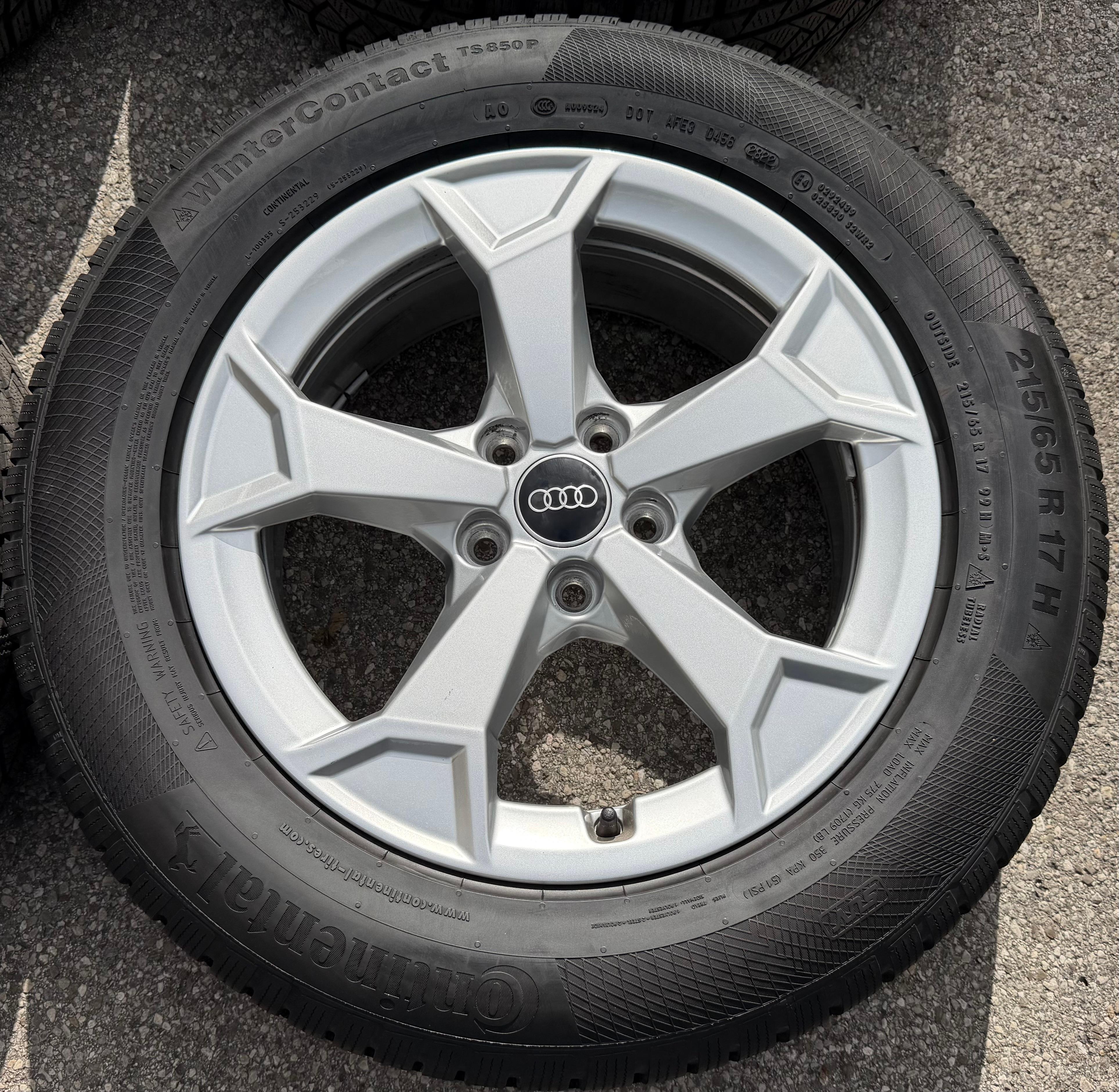 4 ruedas de invierno de aluminio originales de 17" para AUDI Q3 F3 F3N 215/65R17 99H Continental 2022