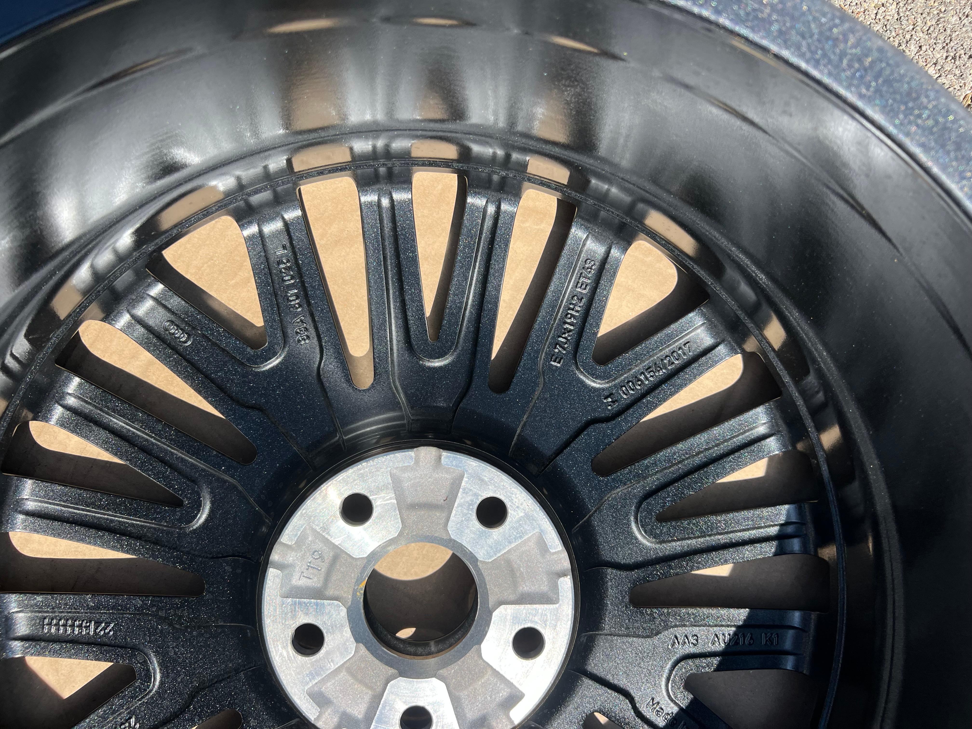 1 X ORIGINAL 19" ALUFELGE  AUDI Q3 F3 83A601025L 7x19 ET43 FELGEN FREIHAUS