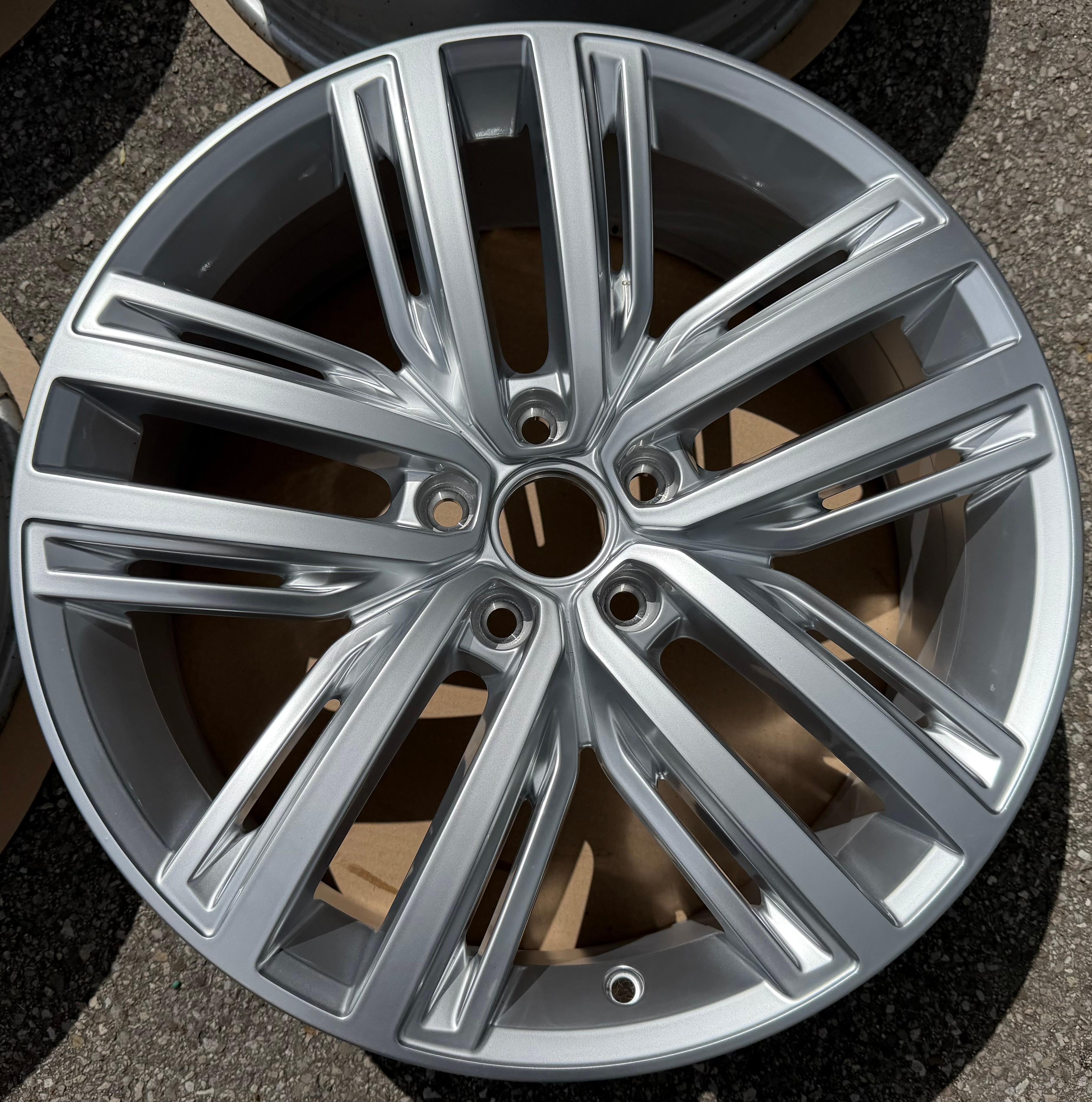 4 llantas de aleación originales de 19" para VW Tiguan II 5NA, 7x19 ET43, 5NA601025N, Auckland, nuevas