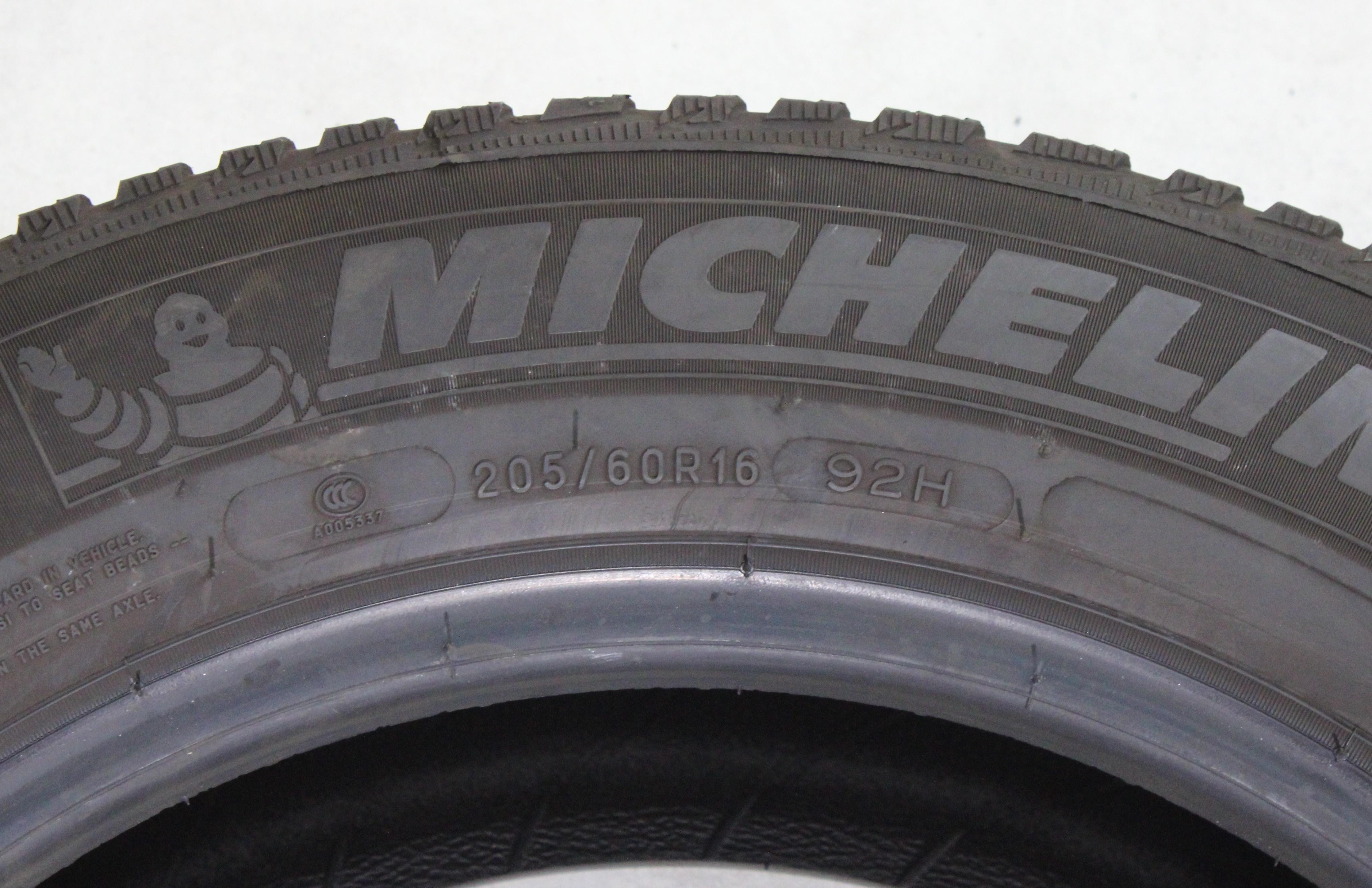 1 x 205/60R16 92H Winterreifen Michelin Alpin 5 AO 4-4,5mm 2024