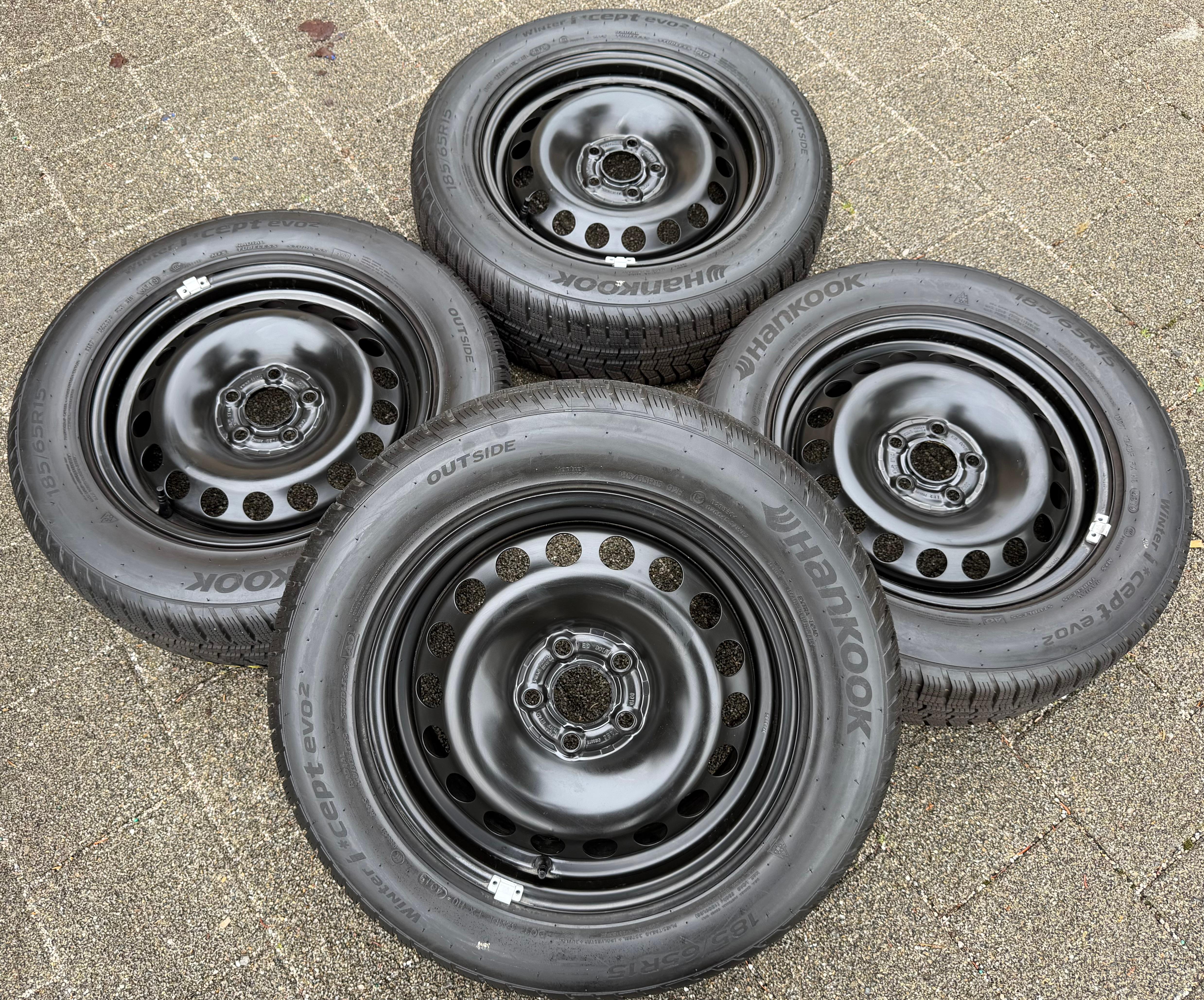 4 RUEDAS DE INVIERNO AUDI A1 CITY CARVER GB SEAT IBIZA ARONA KJ VW POLO AW 2G 185/65R15 92T