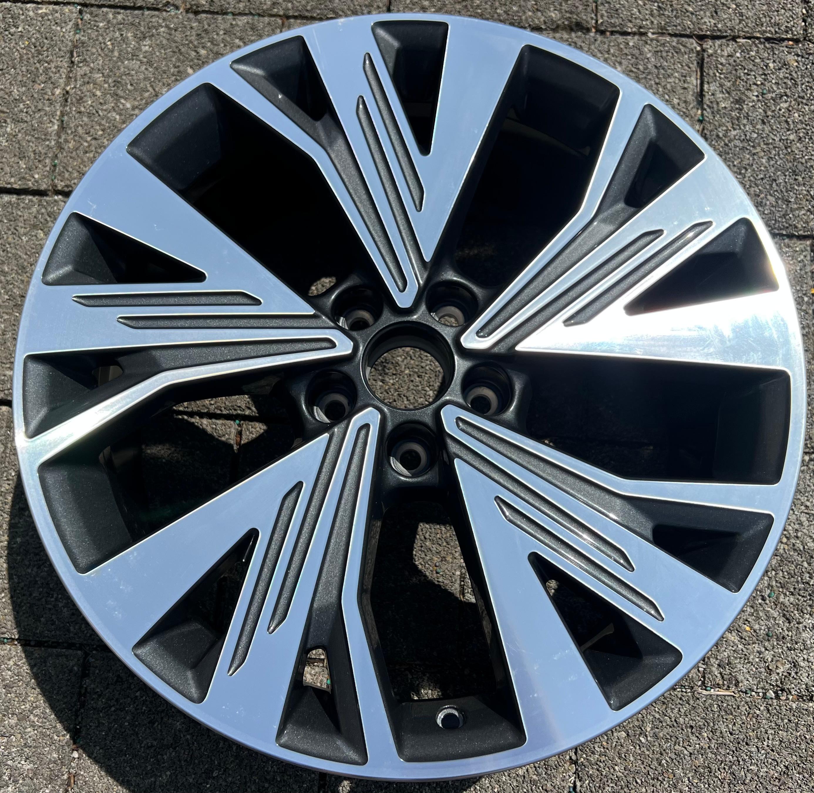 1 X ORIGINAL 19" ALUFELGE FELGE AUDI Q4 E-TRON 89A601025C 8x19 ET45 FREIHAUS