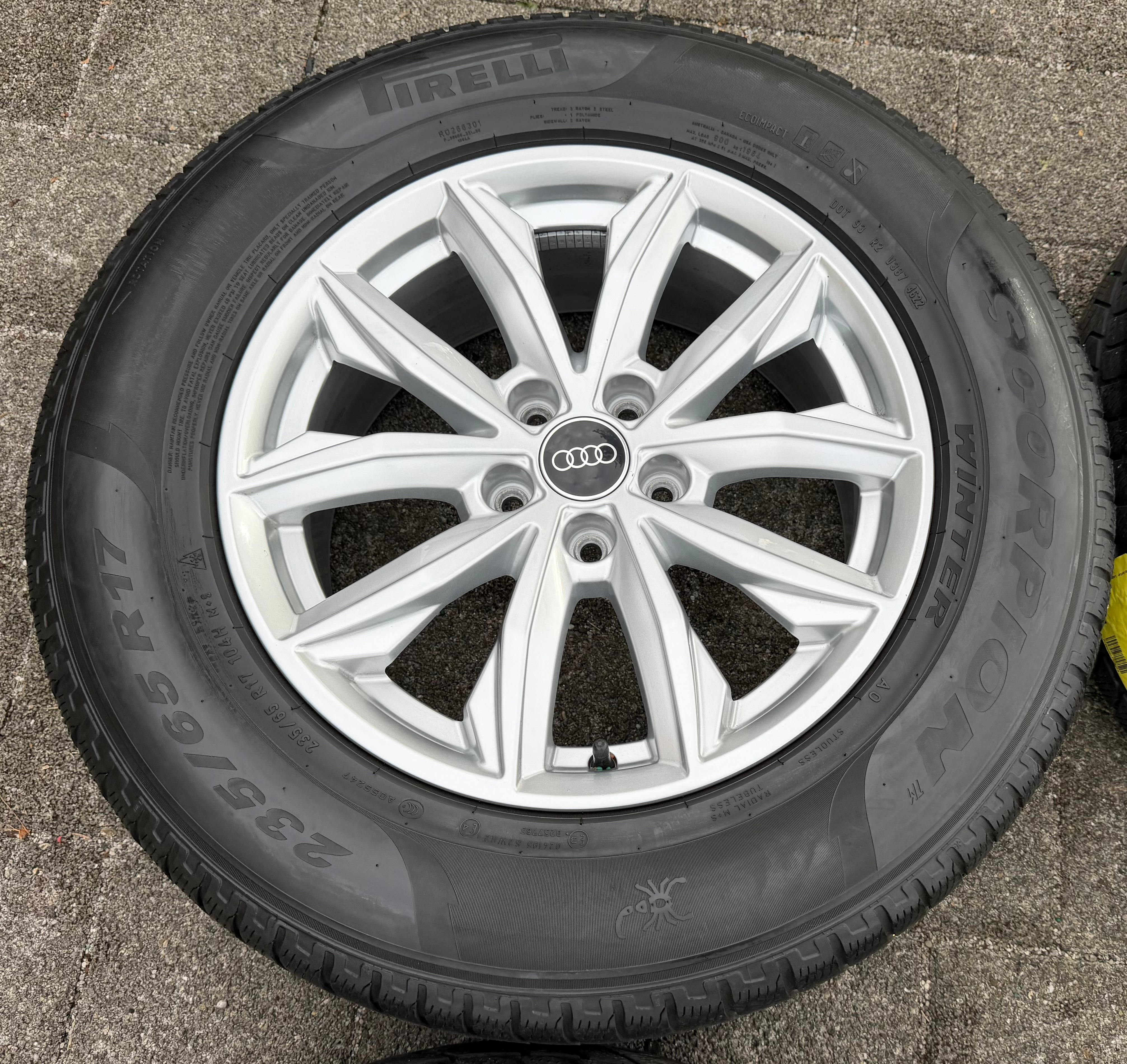 4 cerchi in lega originali da 17" Audi Q5 FY 80A601025J 7x17 ET34