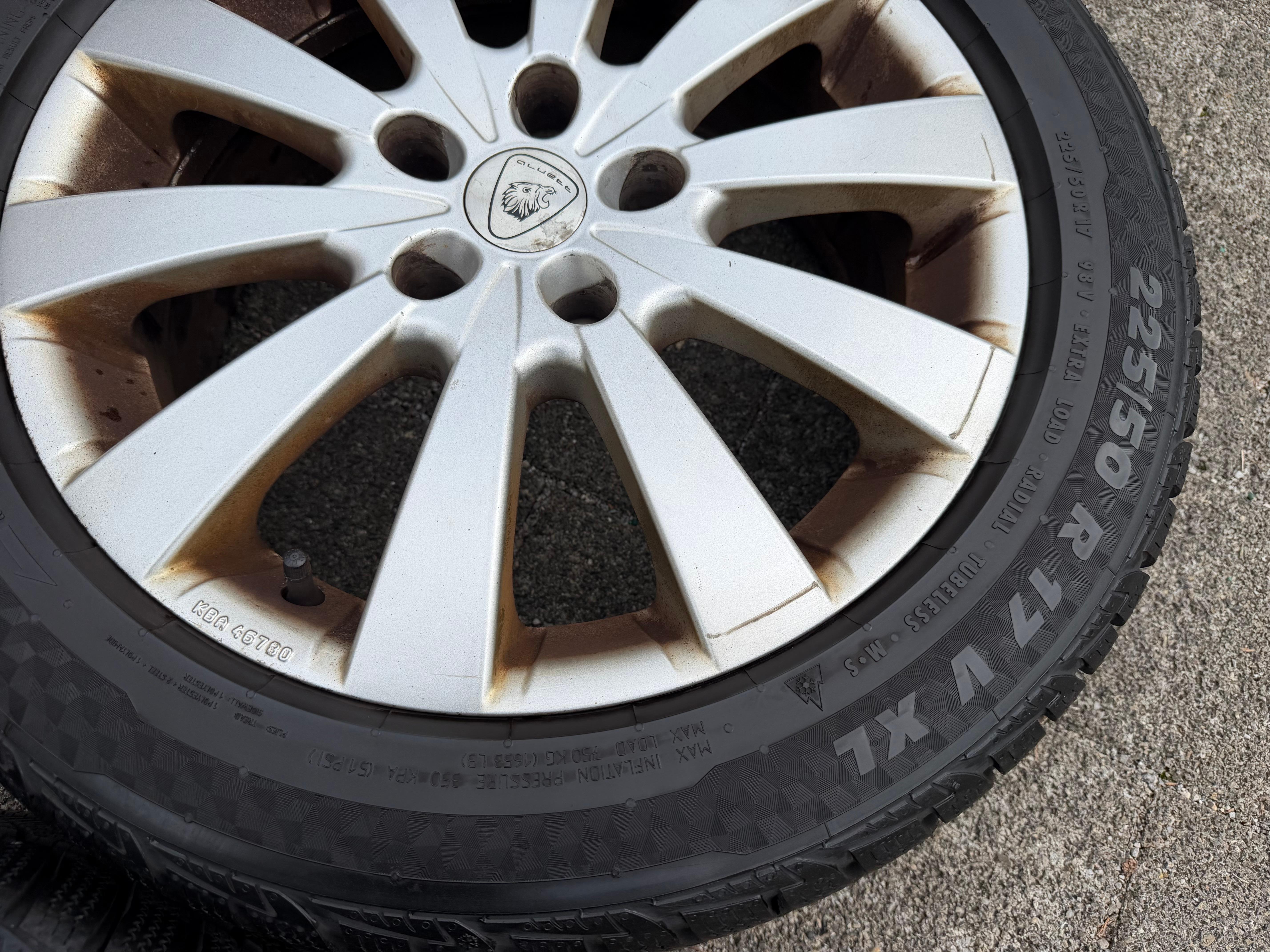 4 Alu 17" Winterräder Opel Insignia A OGA 225/50R17 98V Winterreifen