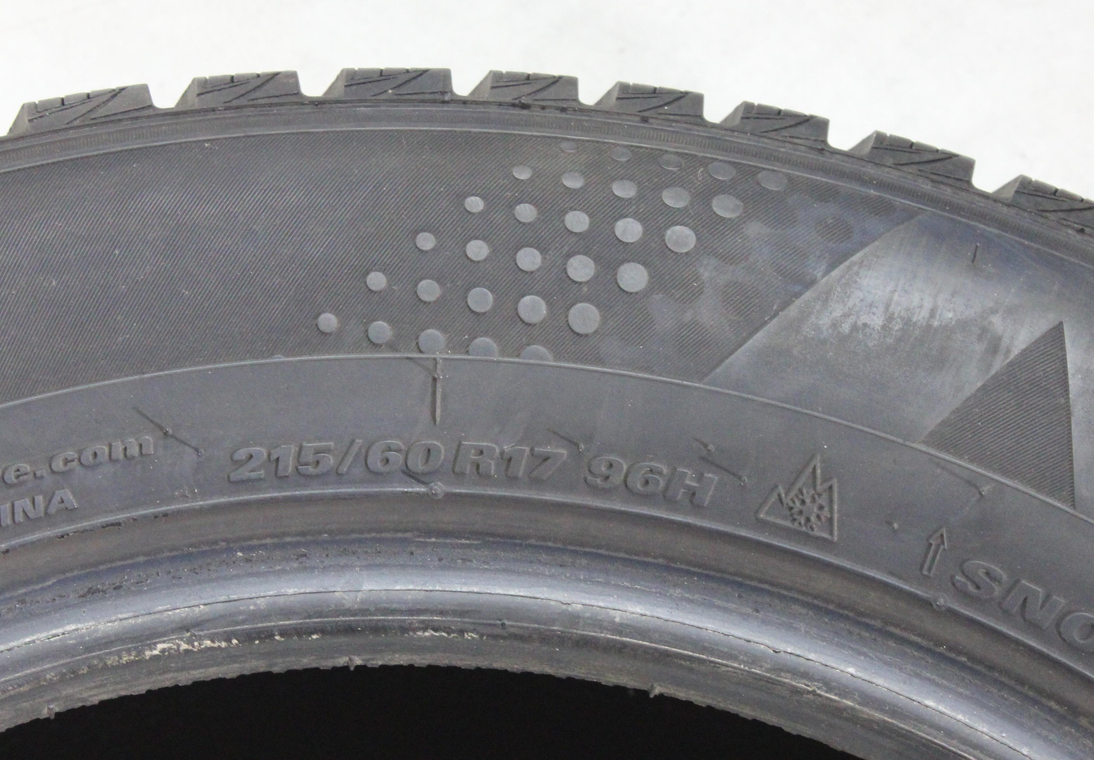 2 x 215/60R17 96H neumáticos de invierno Kumho Wintercraft WP51 7 mm 2022