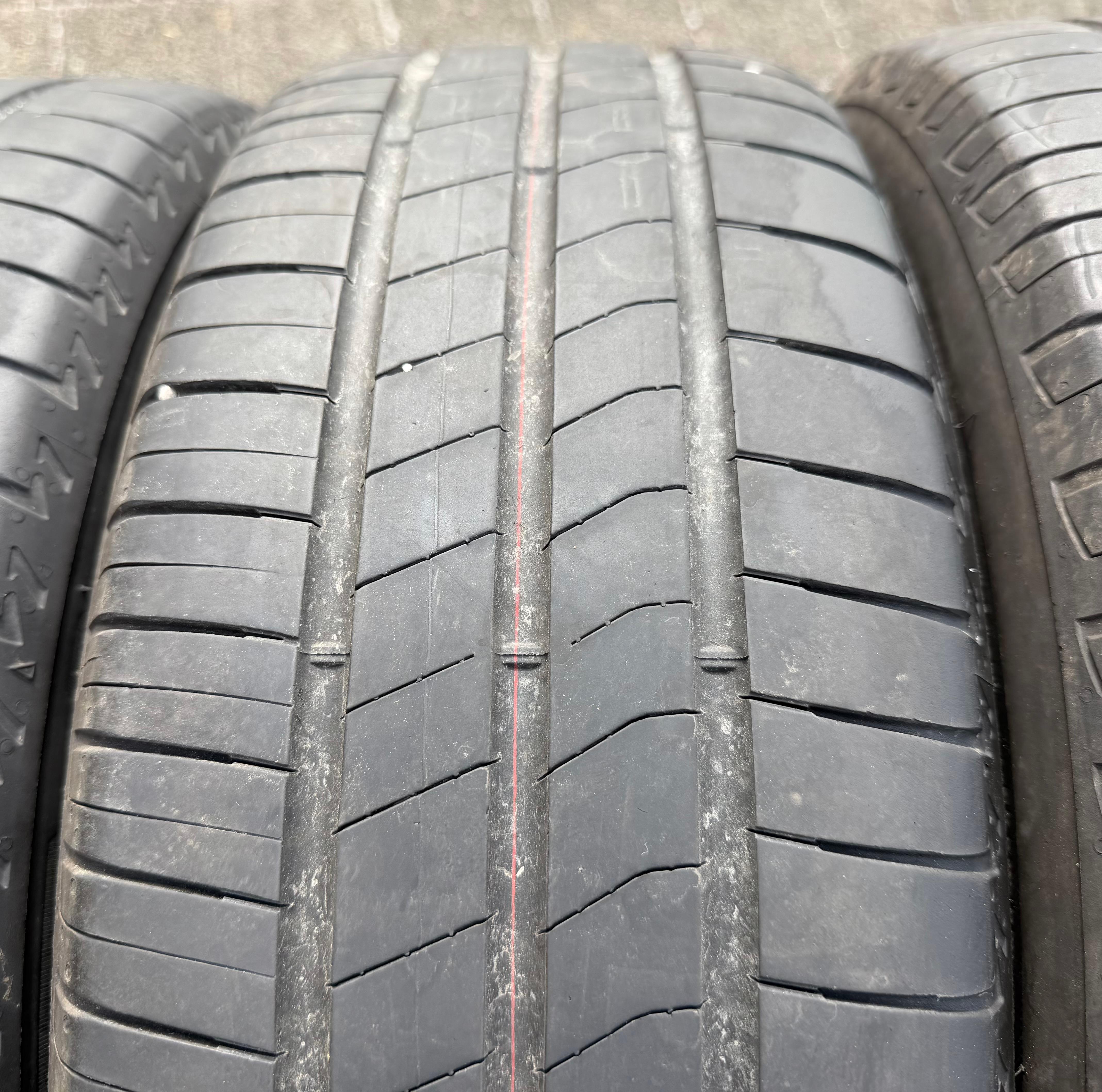 4 ruote estive in lega originali da 16" Skoda Fabia 4 IV PJ 6VA601025 195/55R16 91V 2023
