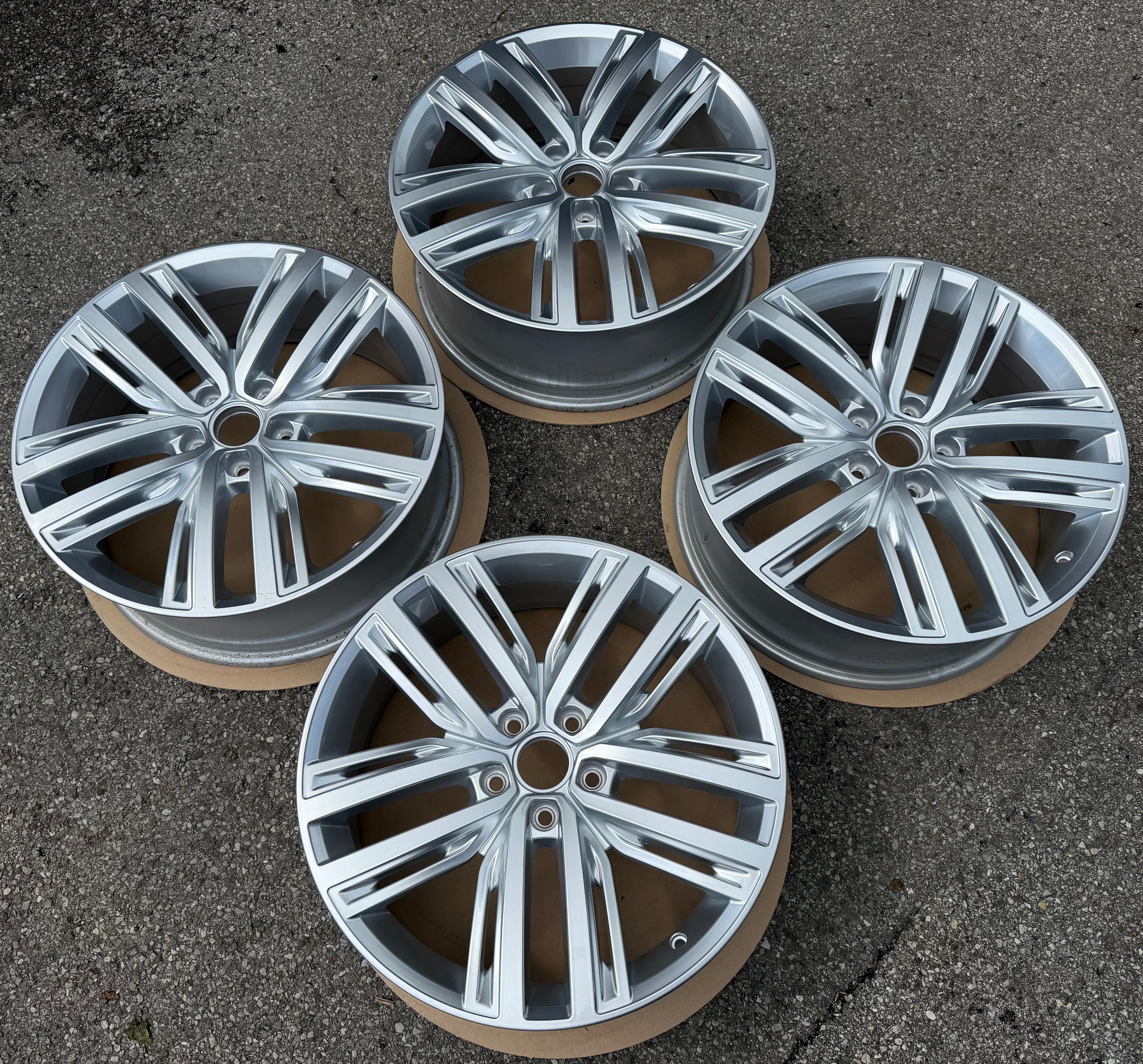 4 llantas de aleación originales de 19" para VW Tiguan II 5NA, 7x19 ET43, 5NA601025N, Auckland, nuevas