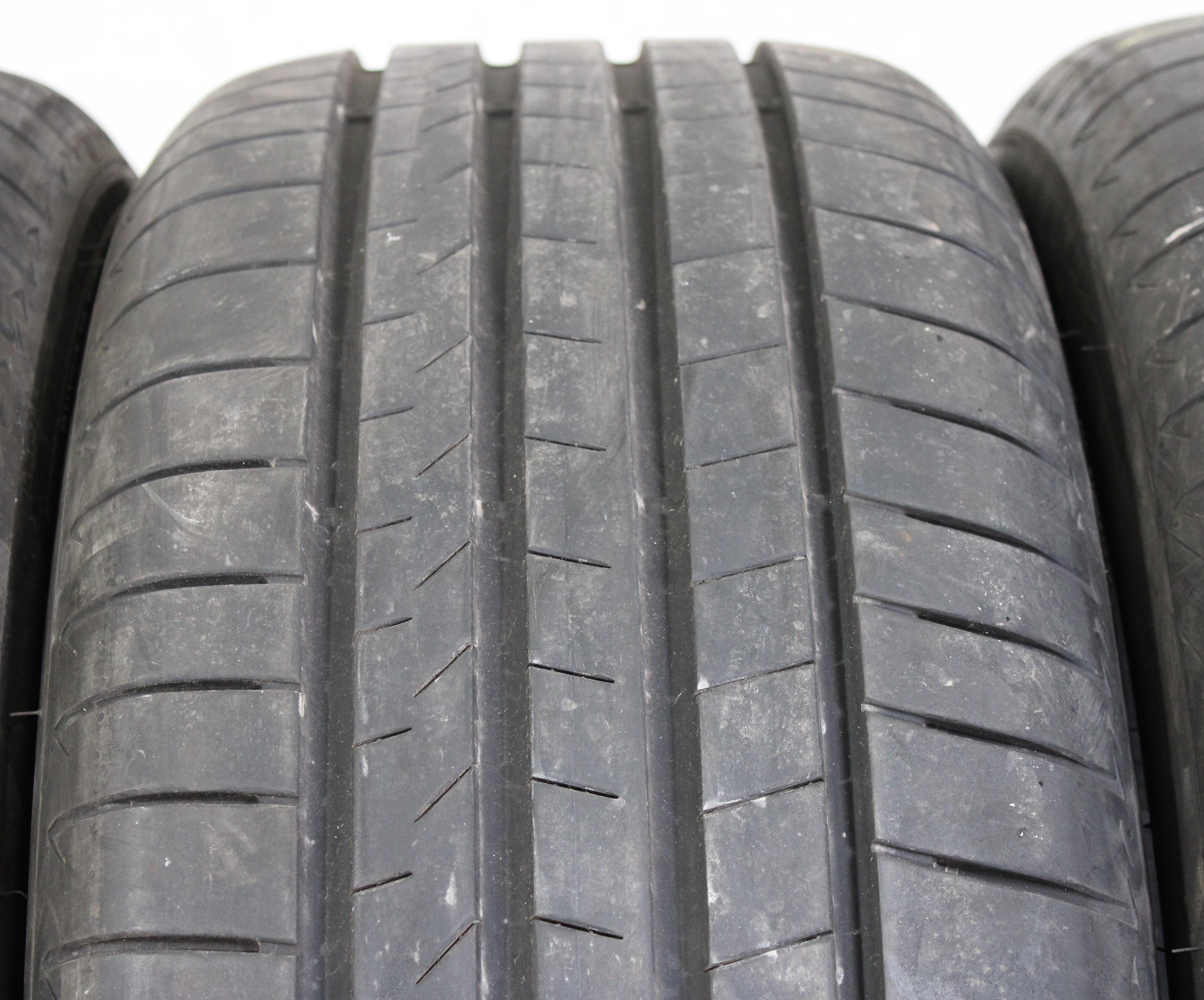 4 x 255/55R19 111H neumáticos de verano Bridgestone Alenza 001 7,5-8mm 3x2018/1x2019 AO
