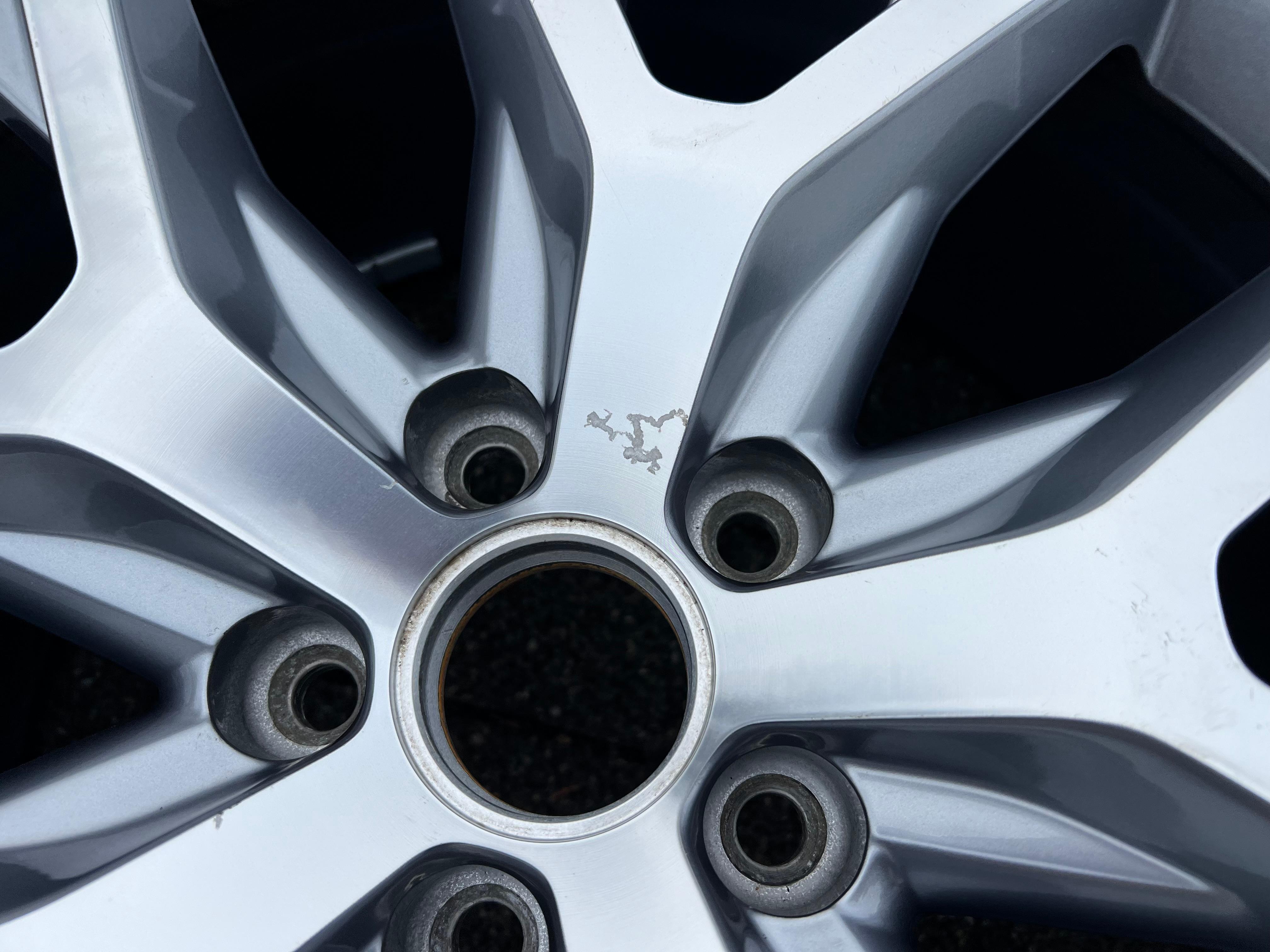 4 CERCHI ESTIVI ORIGINALI IN ALLUMINIO DA 18" PER VW PASSAT ALLTRACK 3G B8 245/45R18 100Y 3AA601025