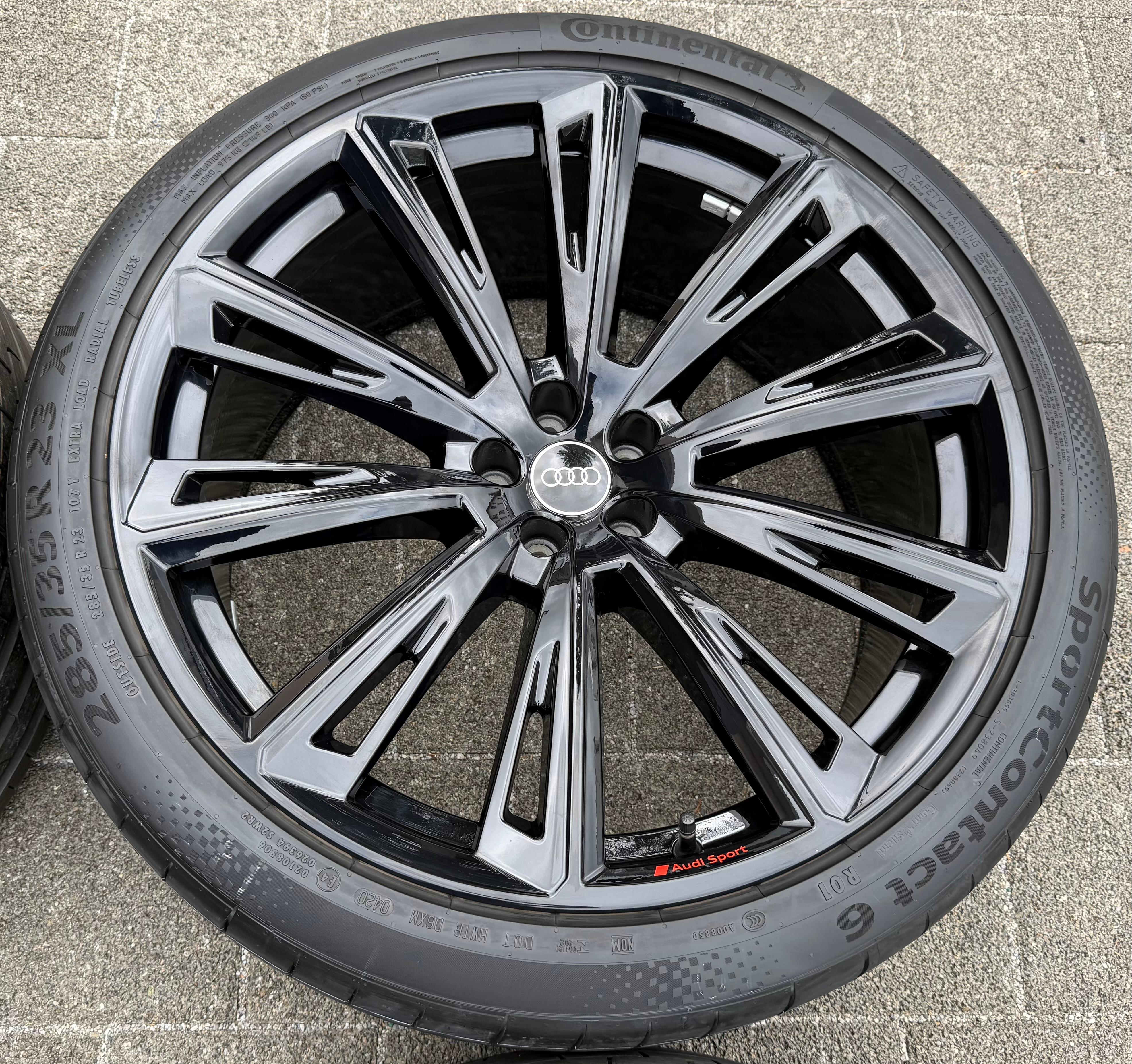 4 Original 23" Alu Sommerräder Audi Q8 SQ8 4M 285/35R23 107Y 4M8601025R Continental